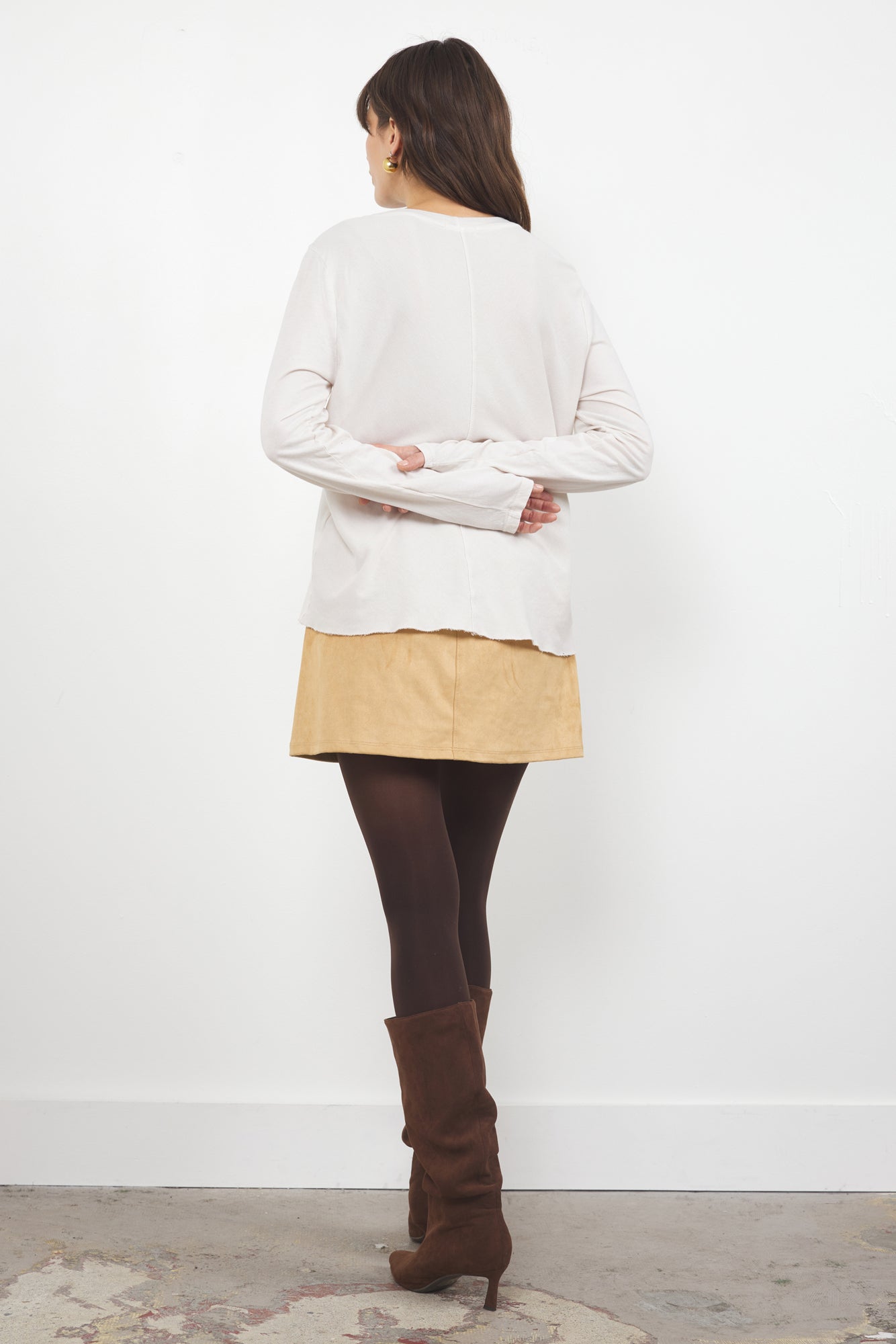 SANTA BARBARA MITERED BACK LONG SLEEVE TEE