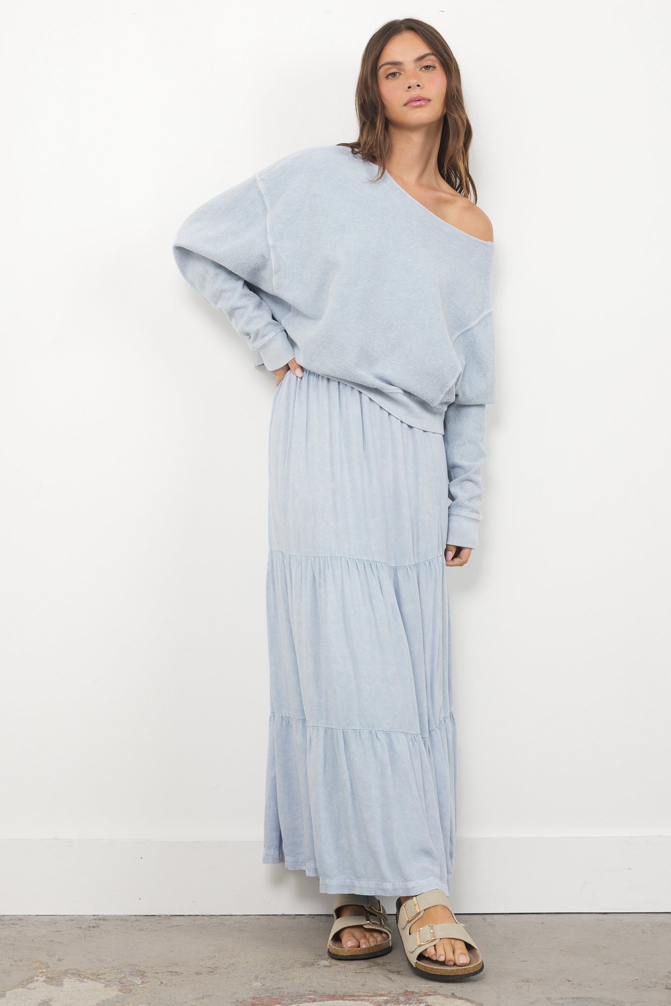 MAGGIE OFF SHOULDER PULLOVER