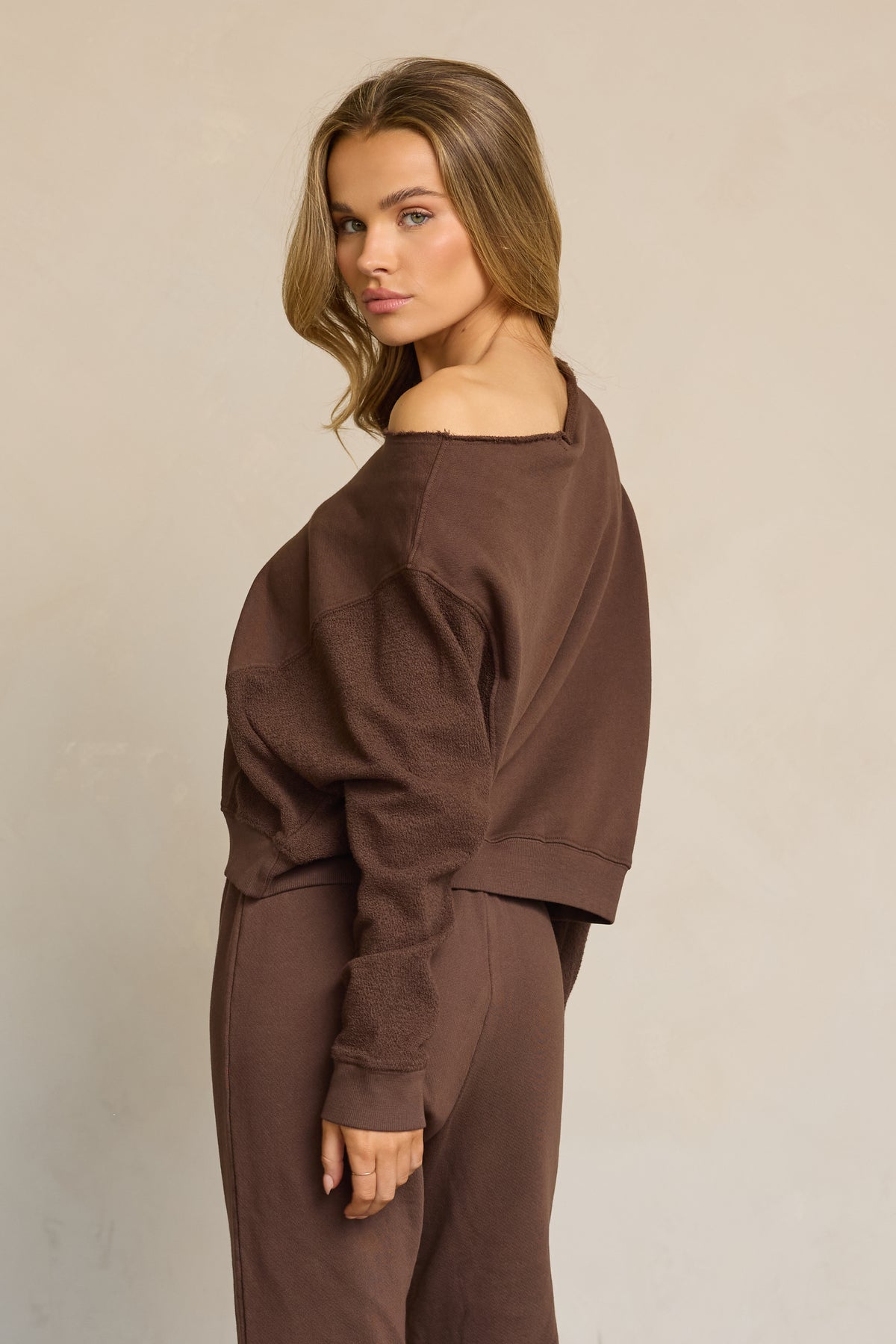 MAGGIE OFF SHOULDER PULLOVER FALL '26