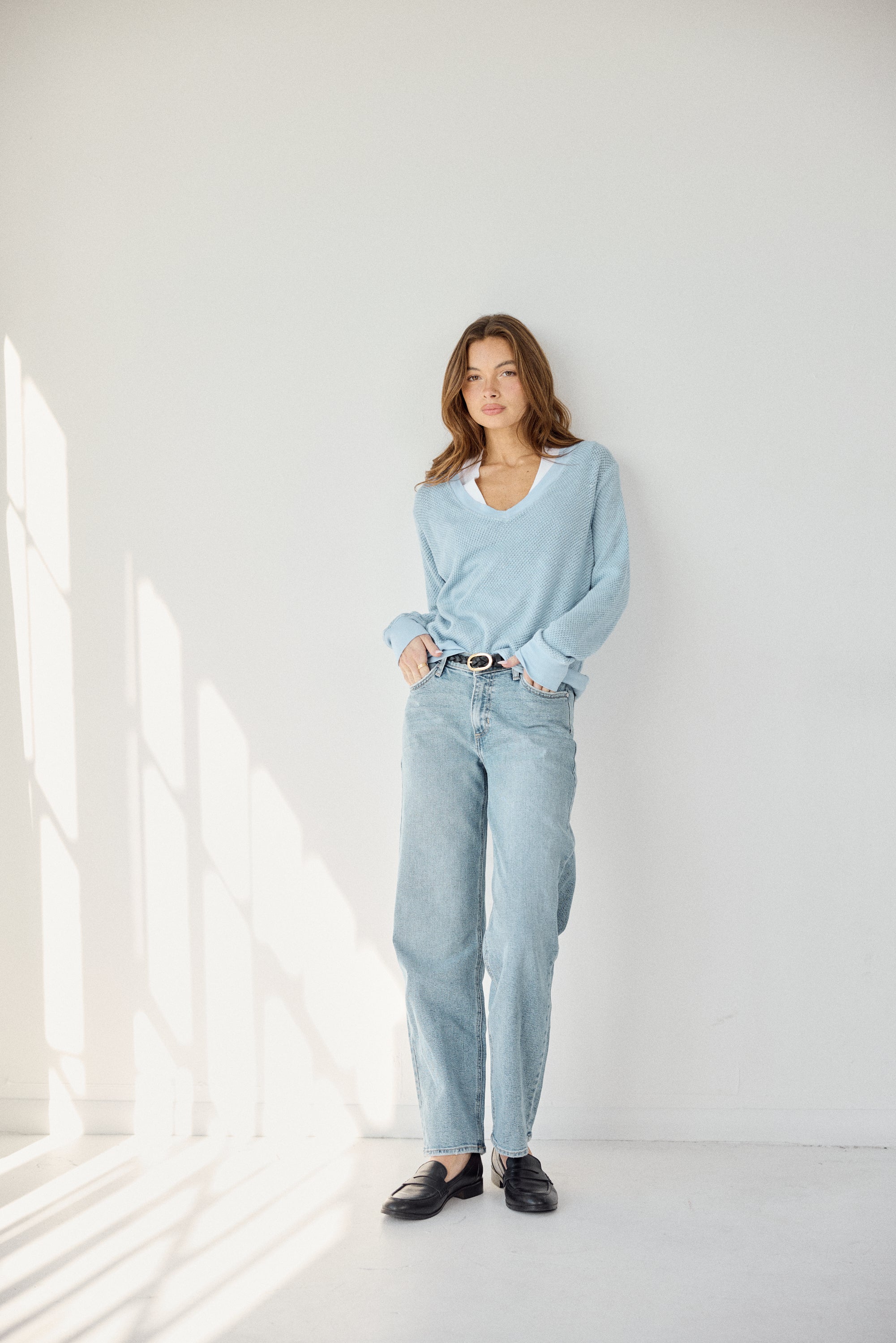 GABRIELLE V NECK PULLOVER