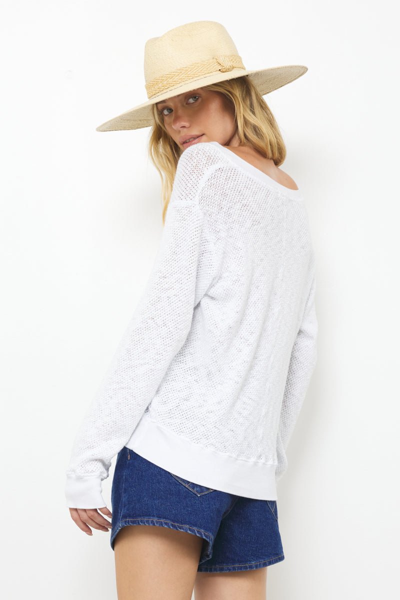GABRIELLE V NECK PULLOVER