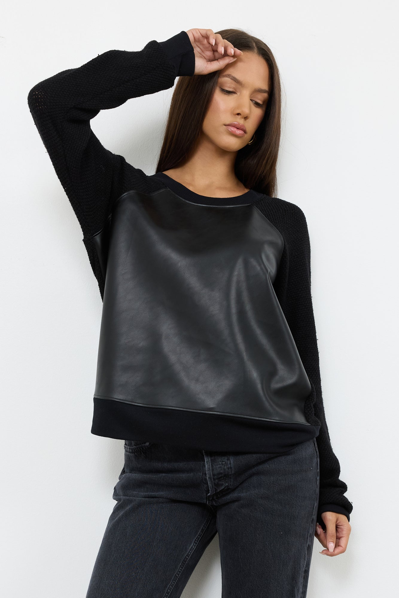 NOAH LONG SLEEVE PULLOVER