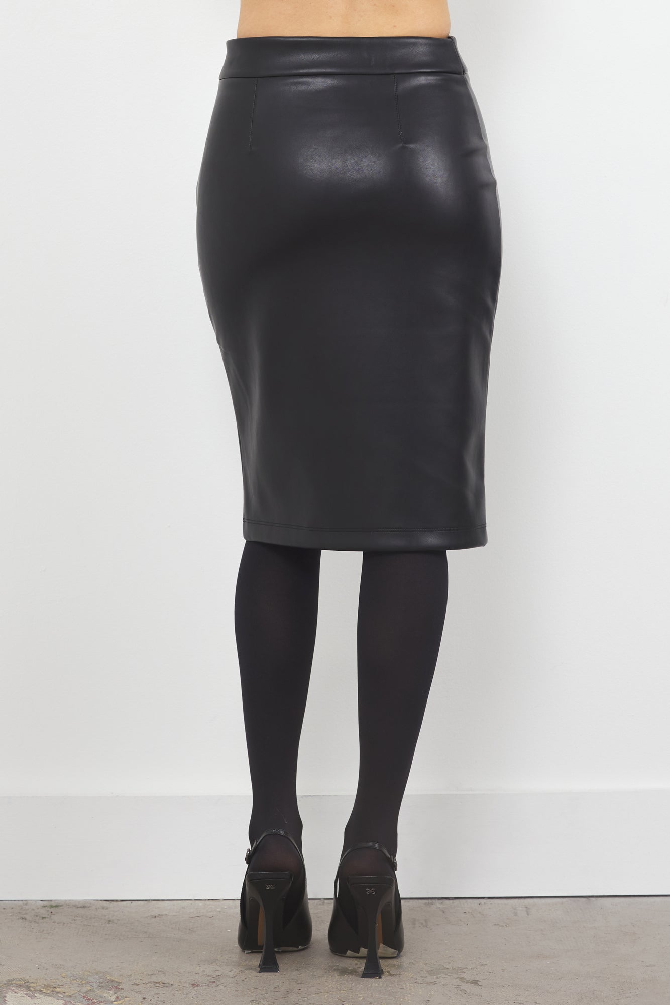 BETHANY VEGAN LEATHER SKIRT
