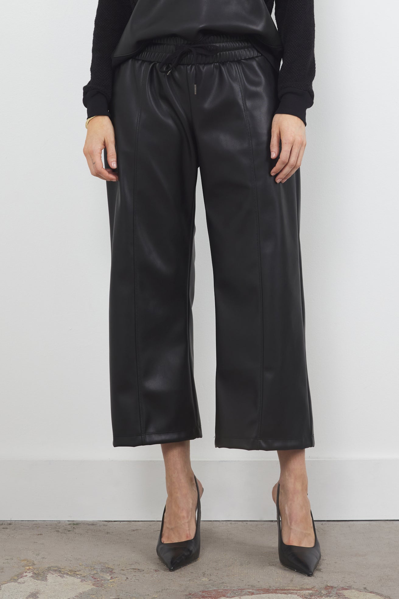 PORTIA VEGAN LEATHER CROPPED CULOTTE