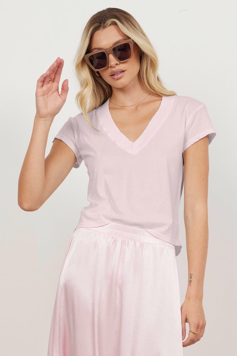SURI ORGANIC DEEP V CAP SLEEVE TEE