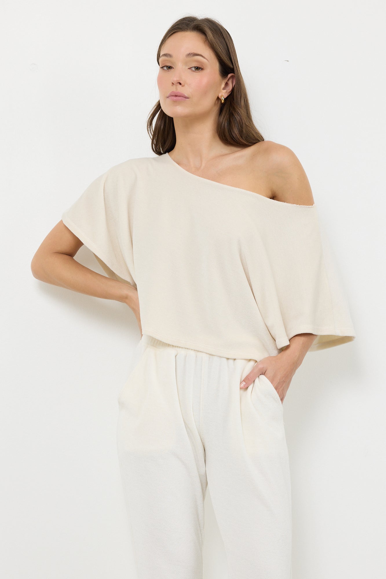 LARK OFF SHOULDER VELOUR TOP