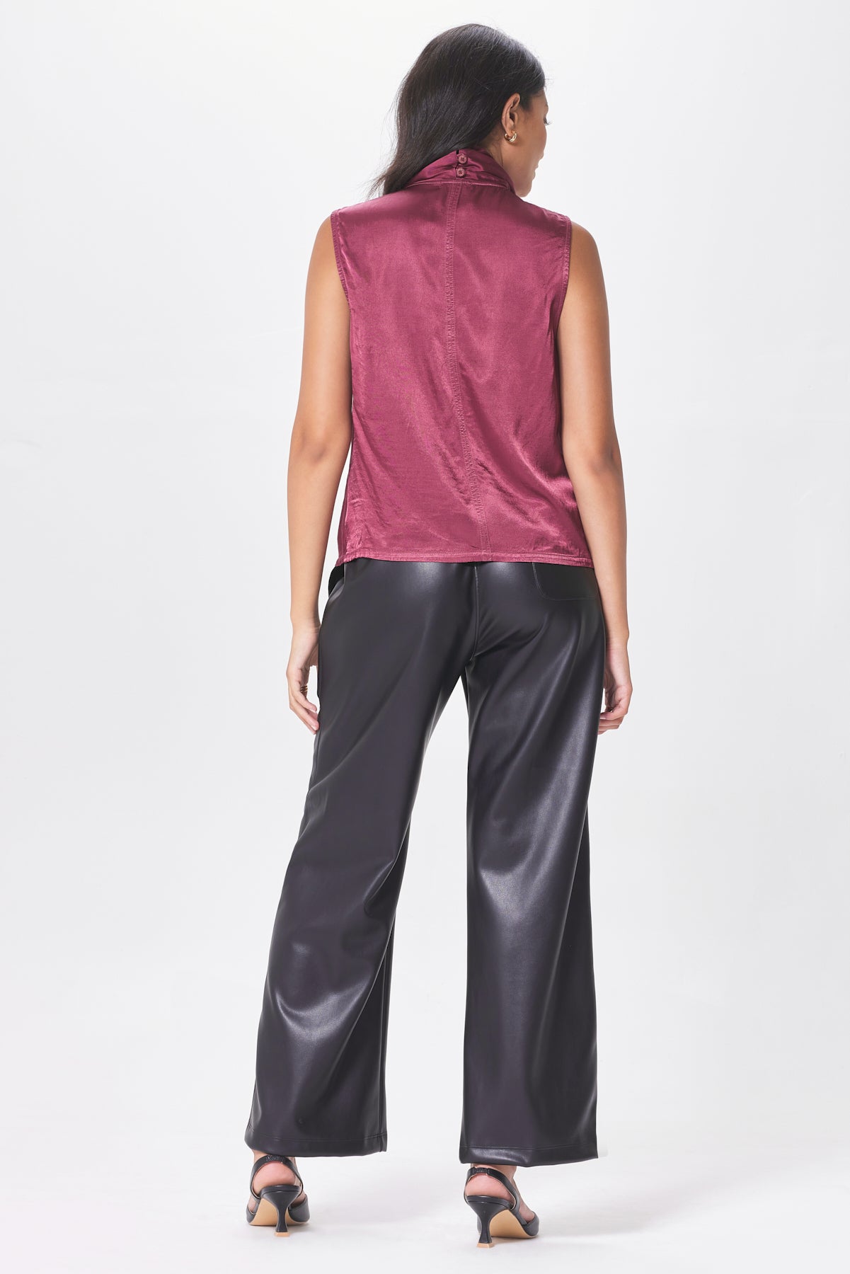 CHARISMA SILKY MOCK NECK TANK