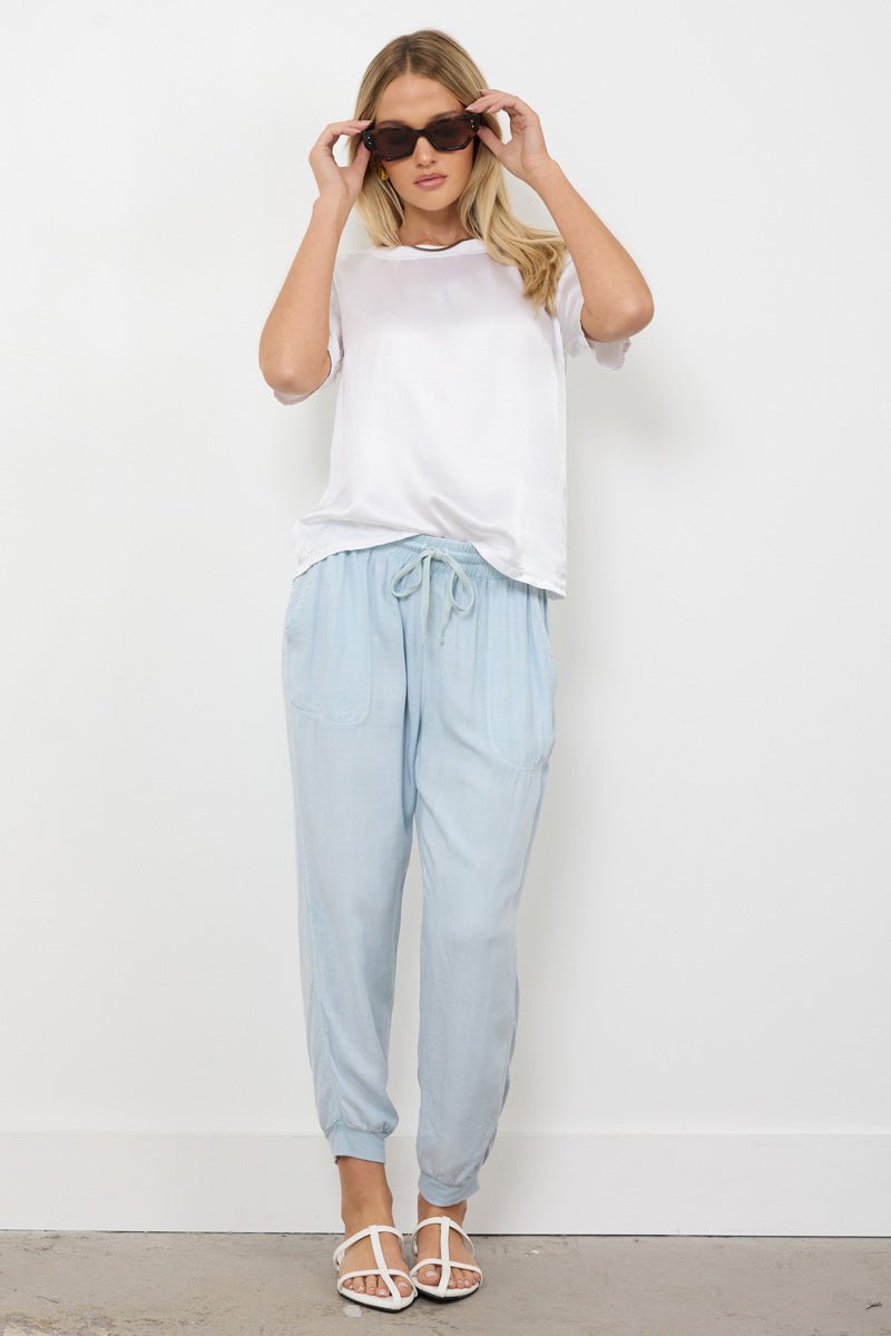 OCEAN SIDE SILKY TEE