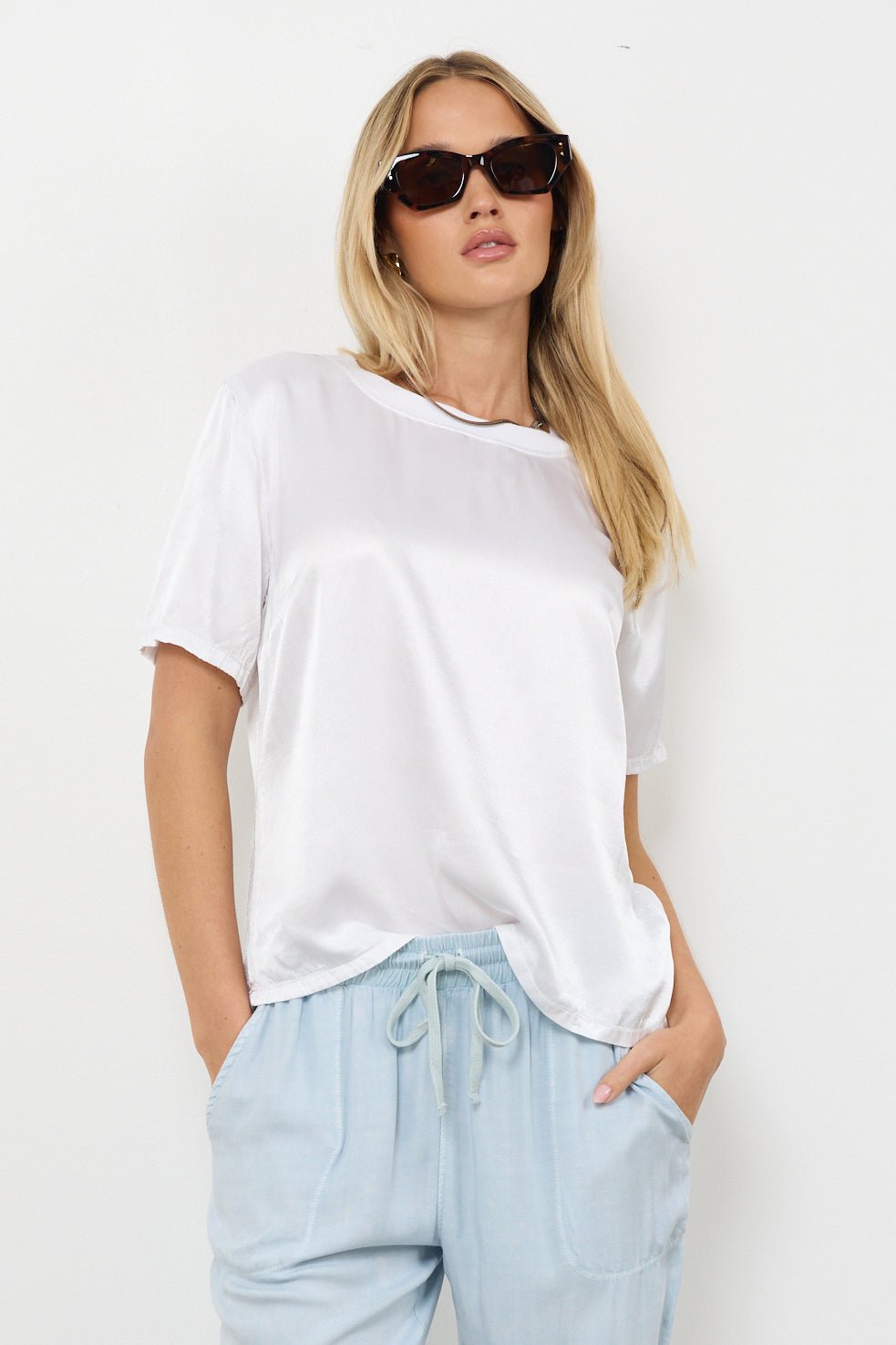 OCEAN SIDE SILKY TEE