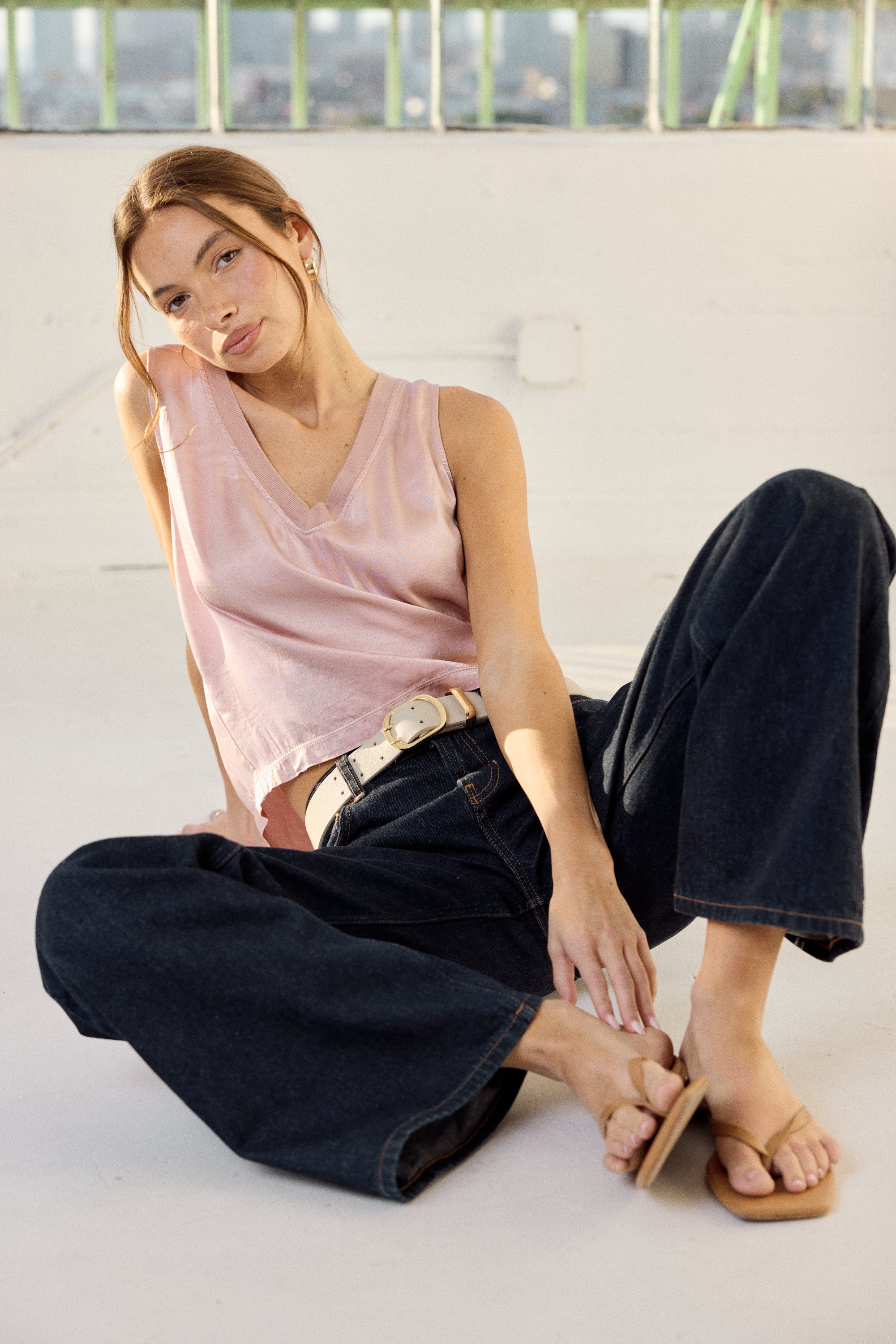 LILA SATIN V NECK TANK