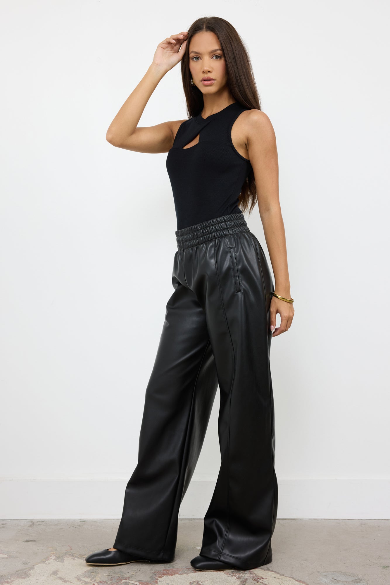 MUST HAVE TANK