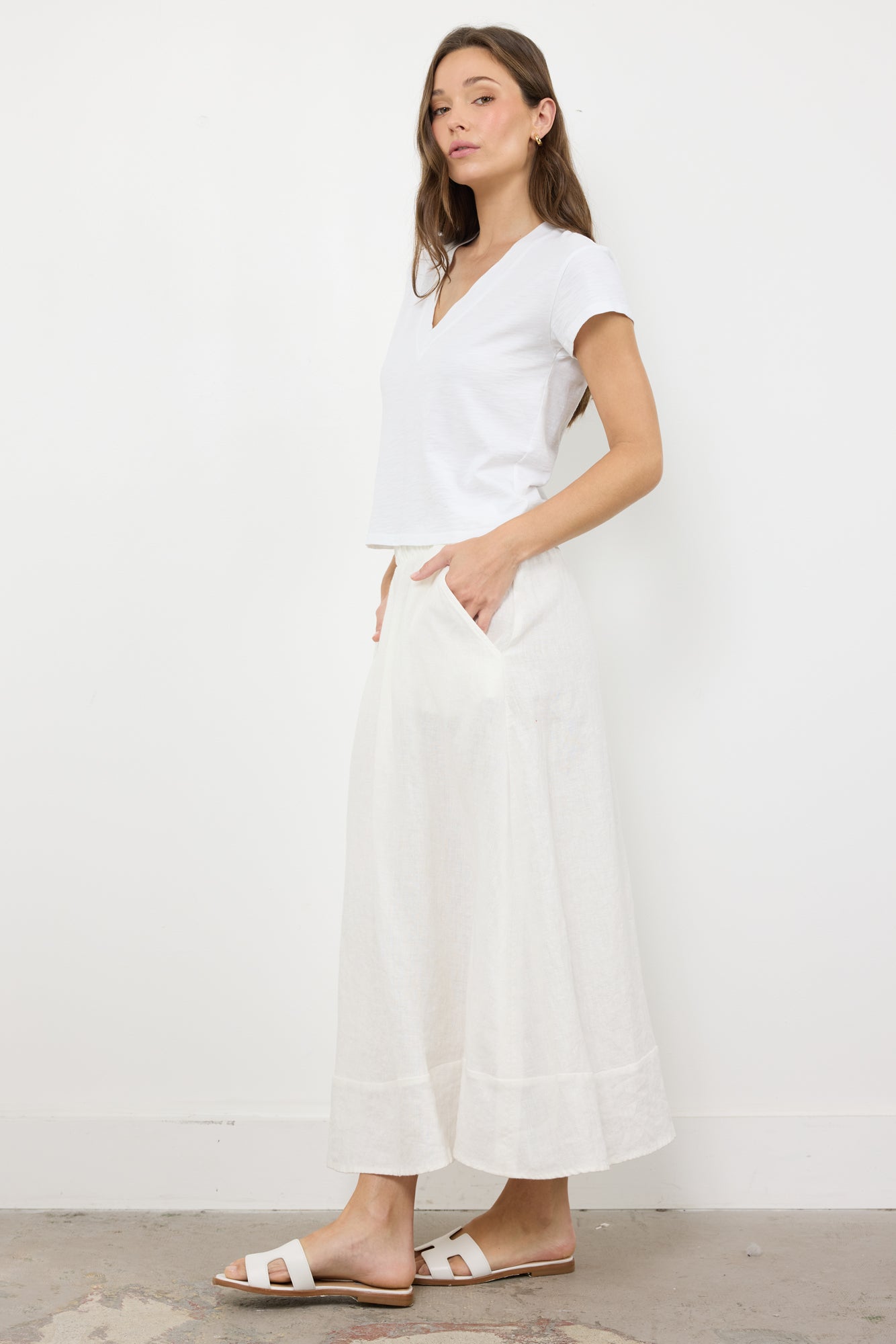 SURI DEEP “V” HEAVY SLUB TEE