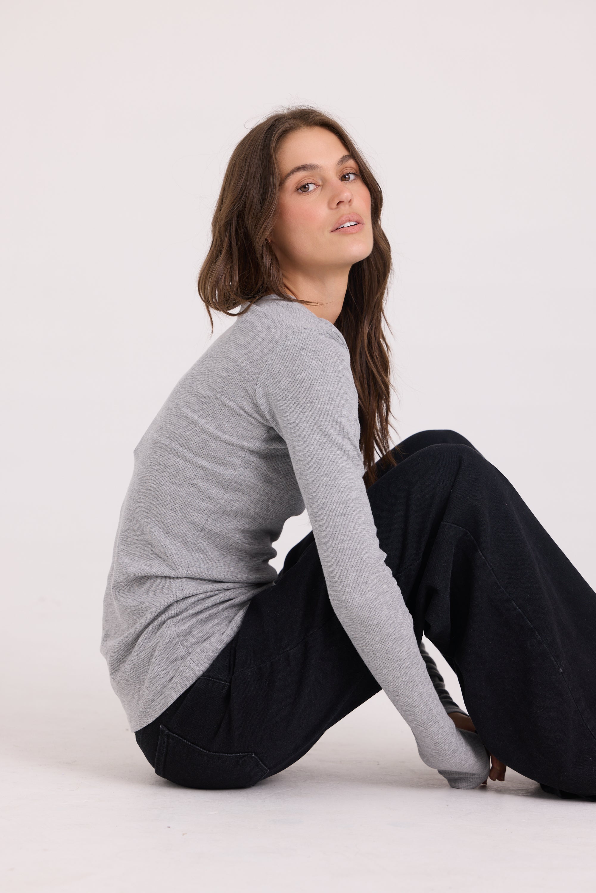 CLASSIC LONG SLEEVE WAFFLE KNIT