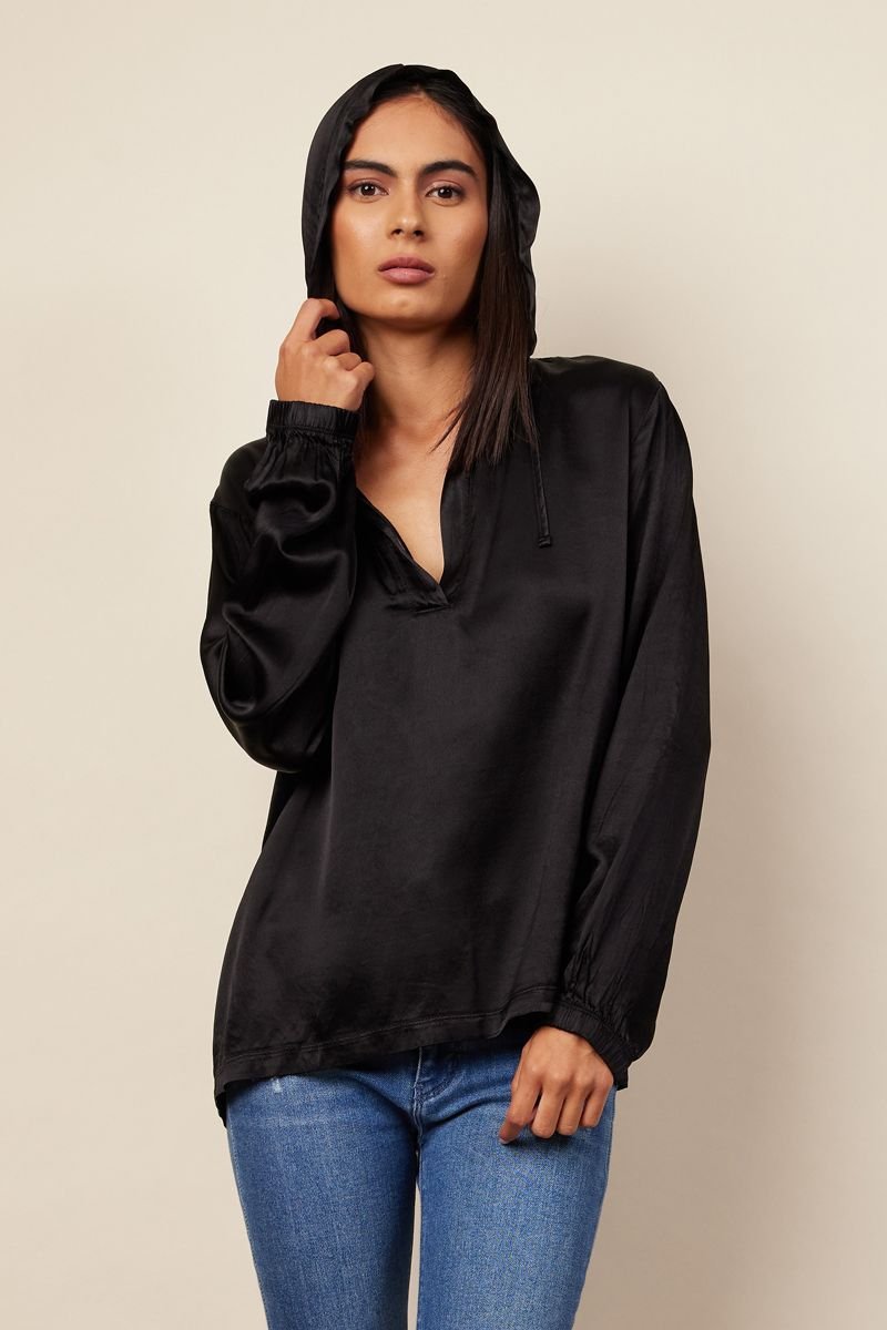 LAYNE SILKY HOODIE