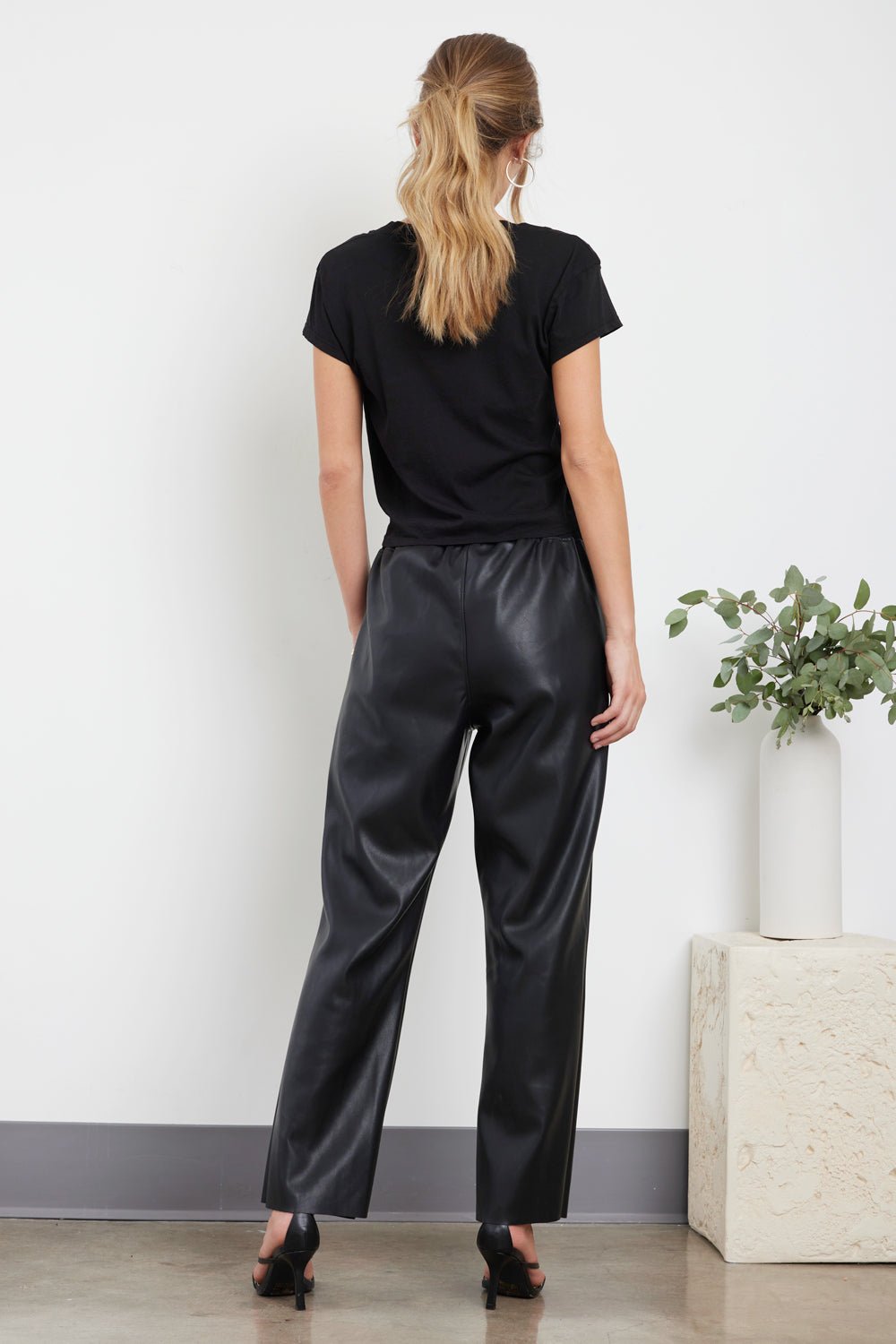 CROP FLARE VEGAN LEATHER PANT