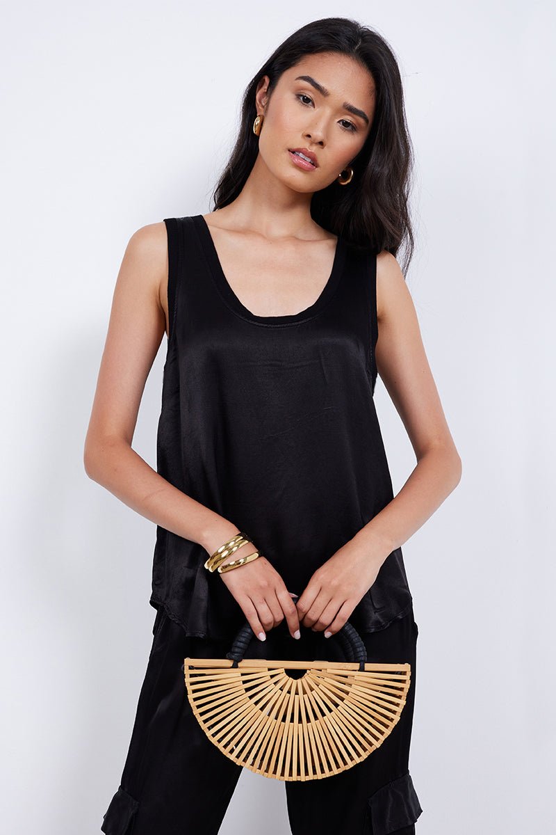 color-Black