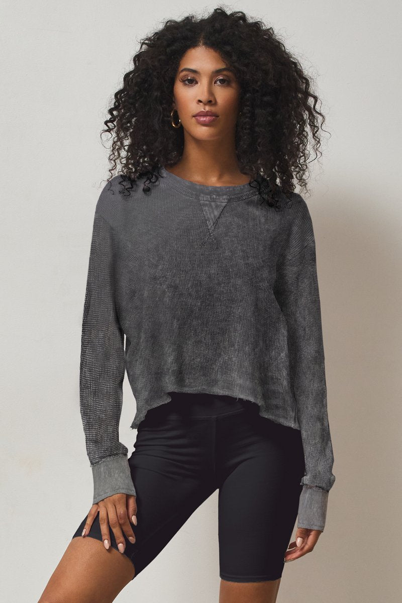 crop vintage textured sweatshirt