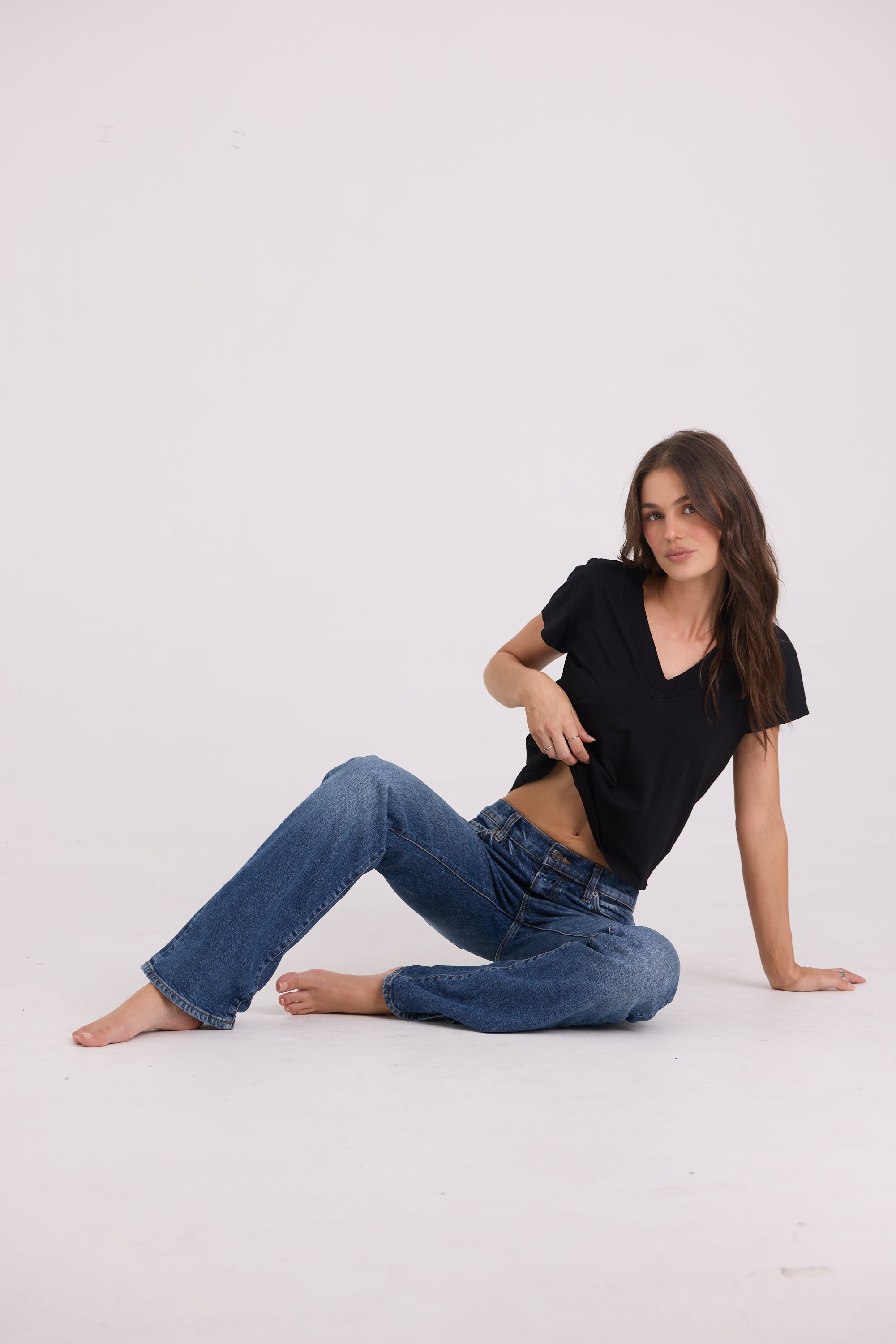 SURI DEEP V CAP SLEEVE TEE