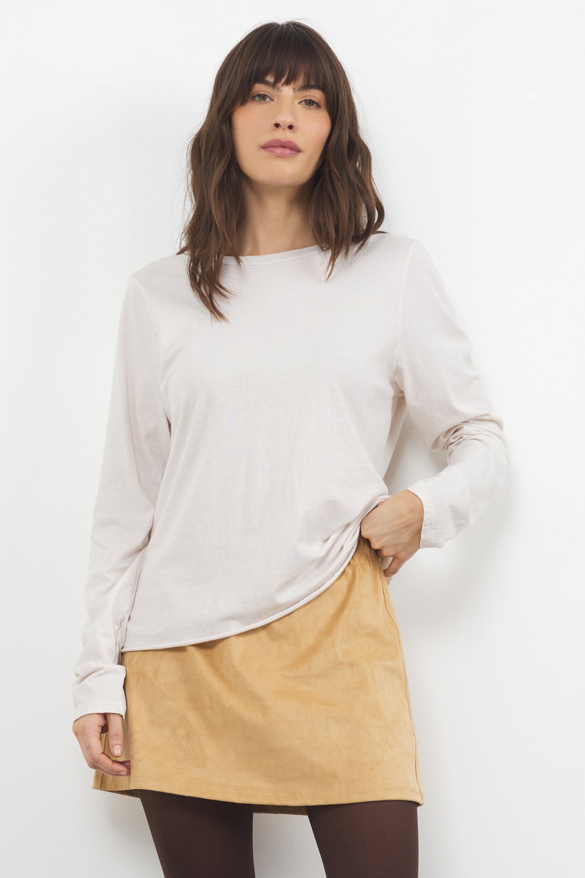 SANTA BARBARA MITERED BACK LONG SLEEVE TEE