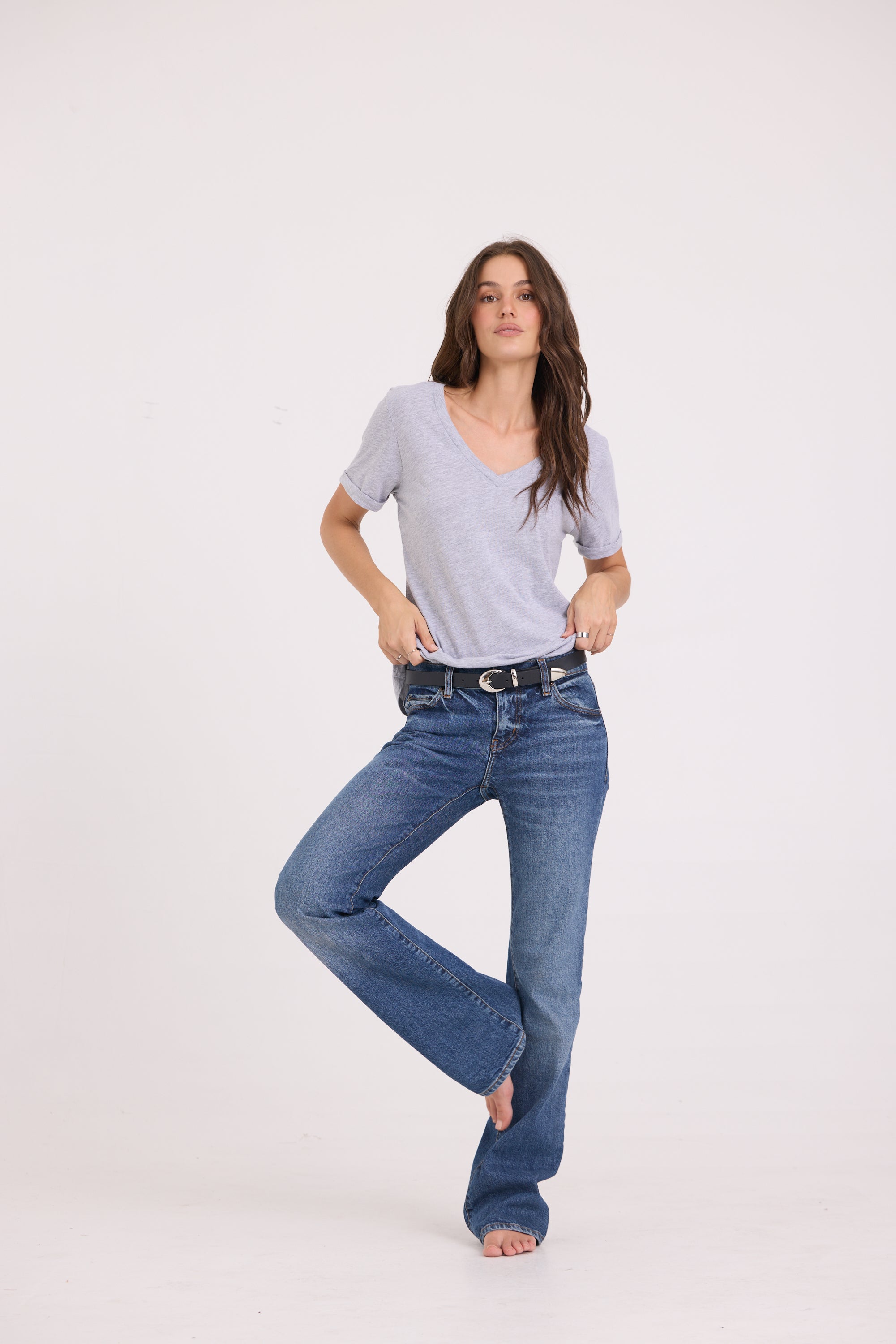 ROLLED SLEEVE STAPLE VEE