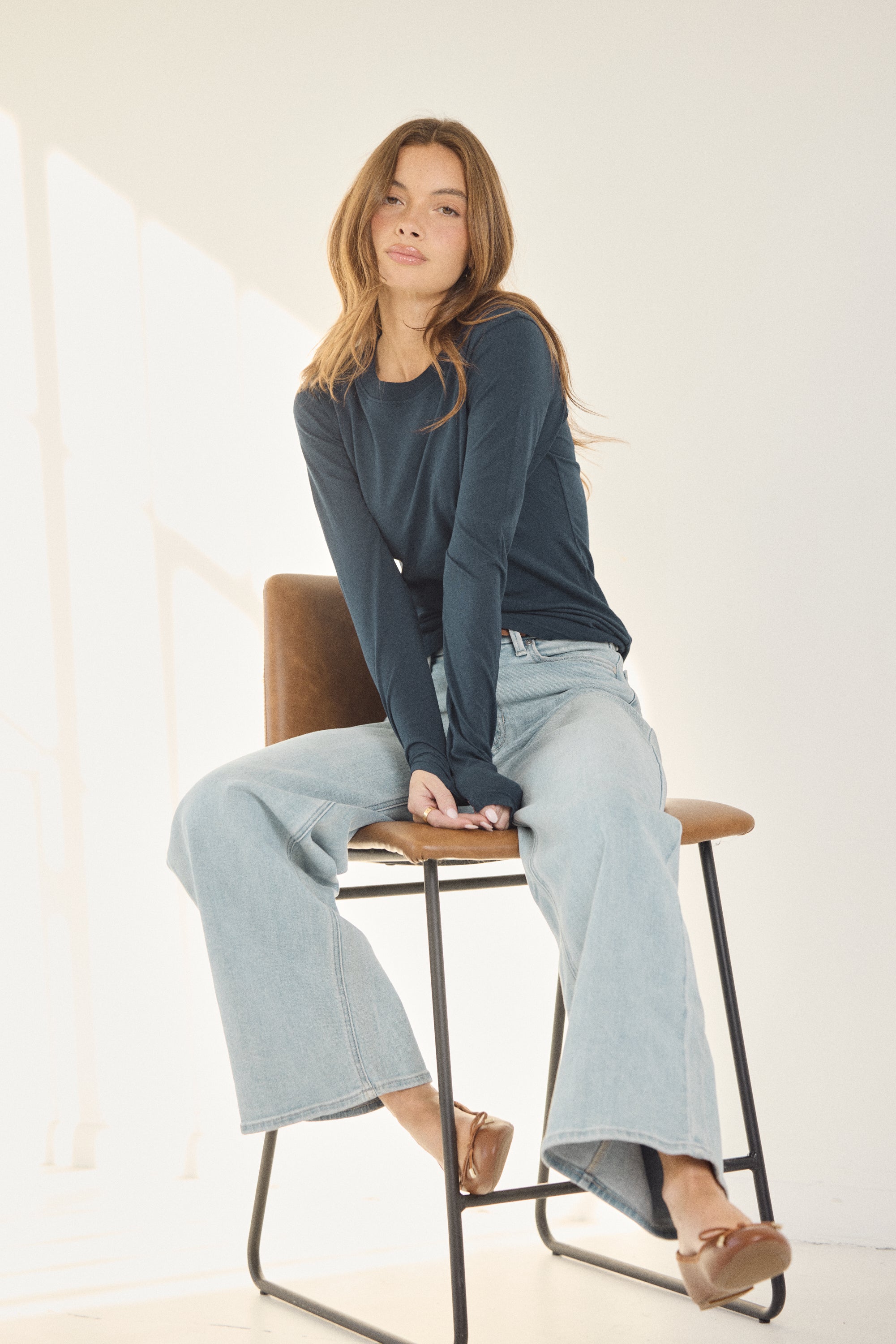 BASIC STANDARD LONG SLEEVE TEE