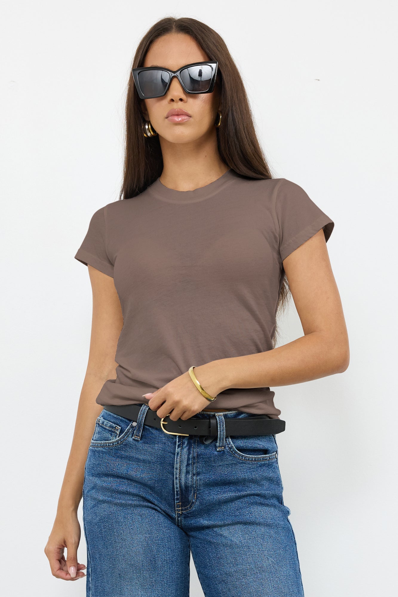 BASIC CLASSIC CREW NECK TEE