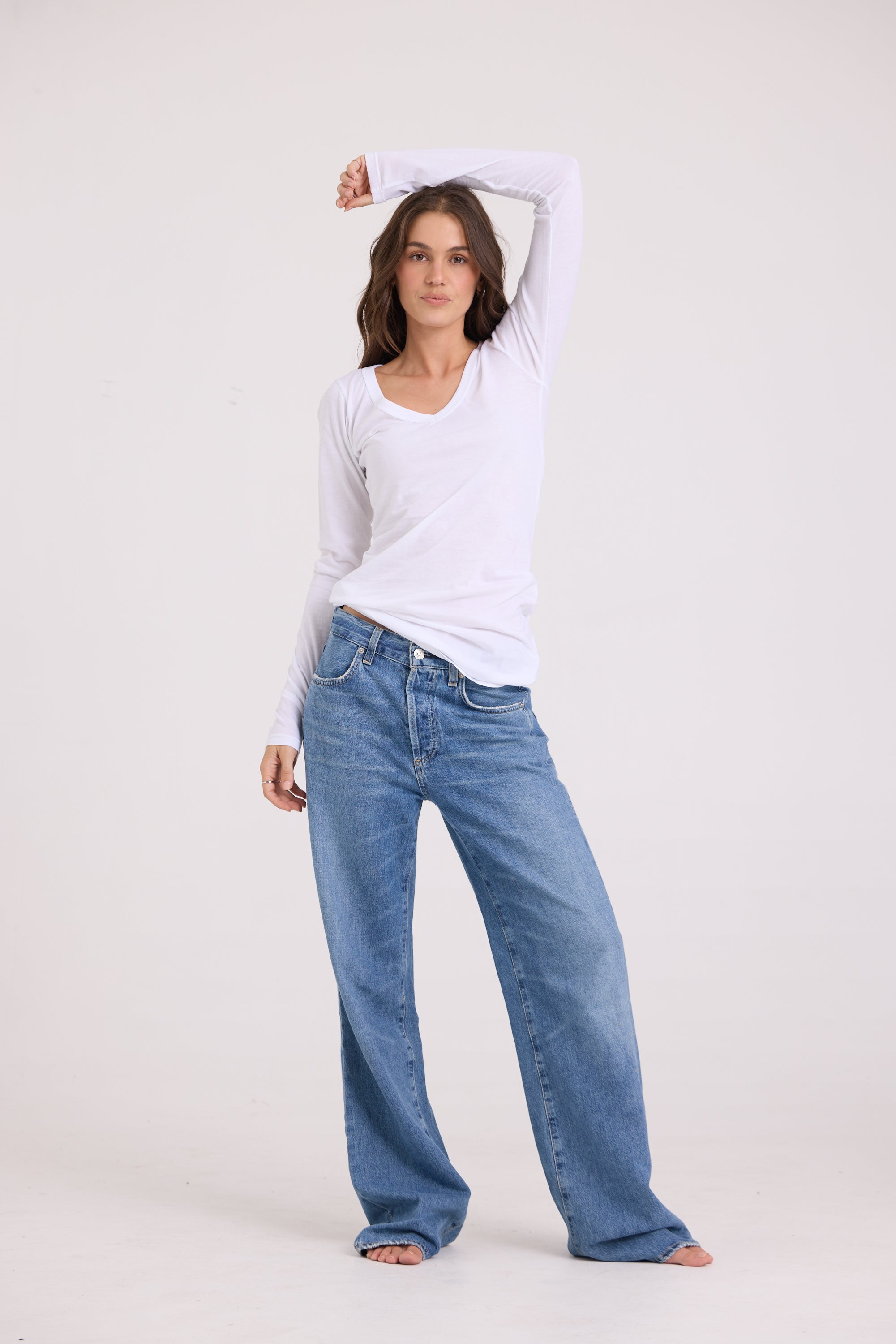 LONG SLEEVE V NECK