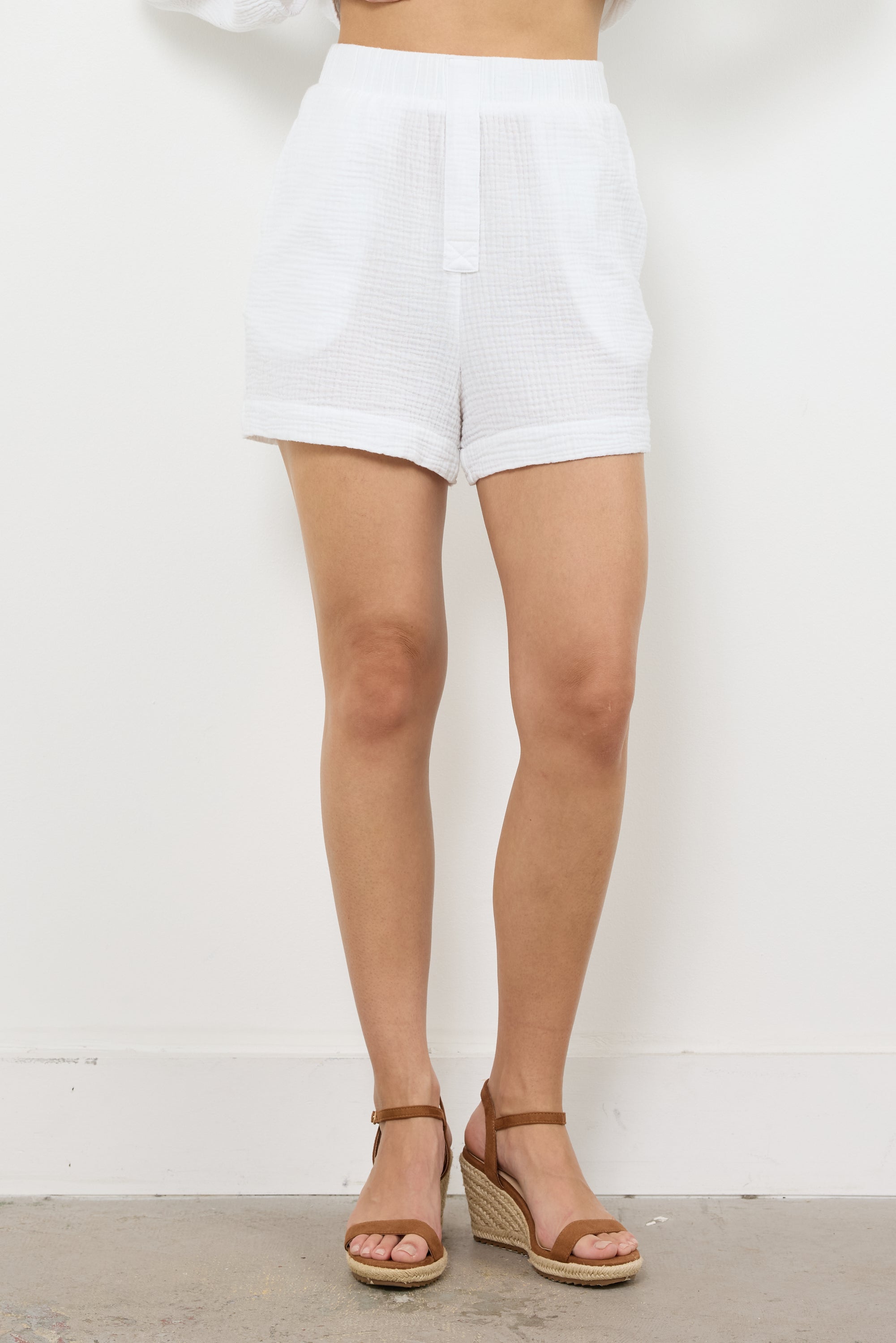 ELODIE PLEATED GAUZE SHORT