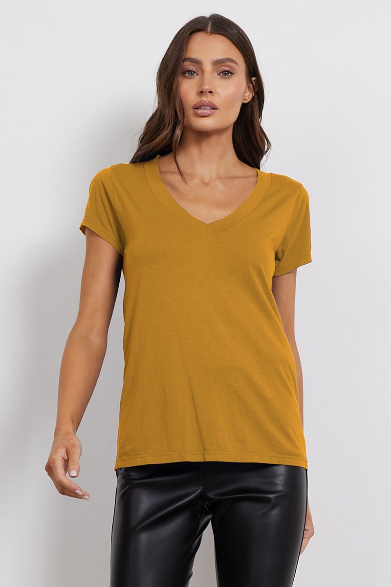 LOW V NECK BOYFRIEND TEE