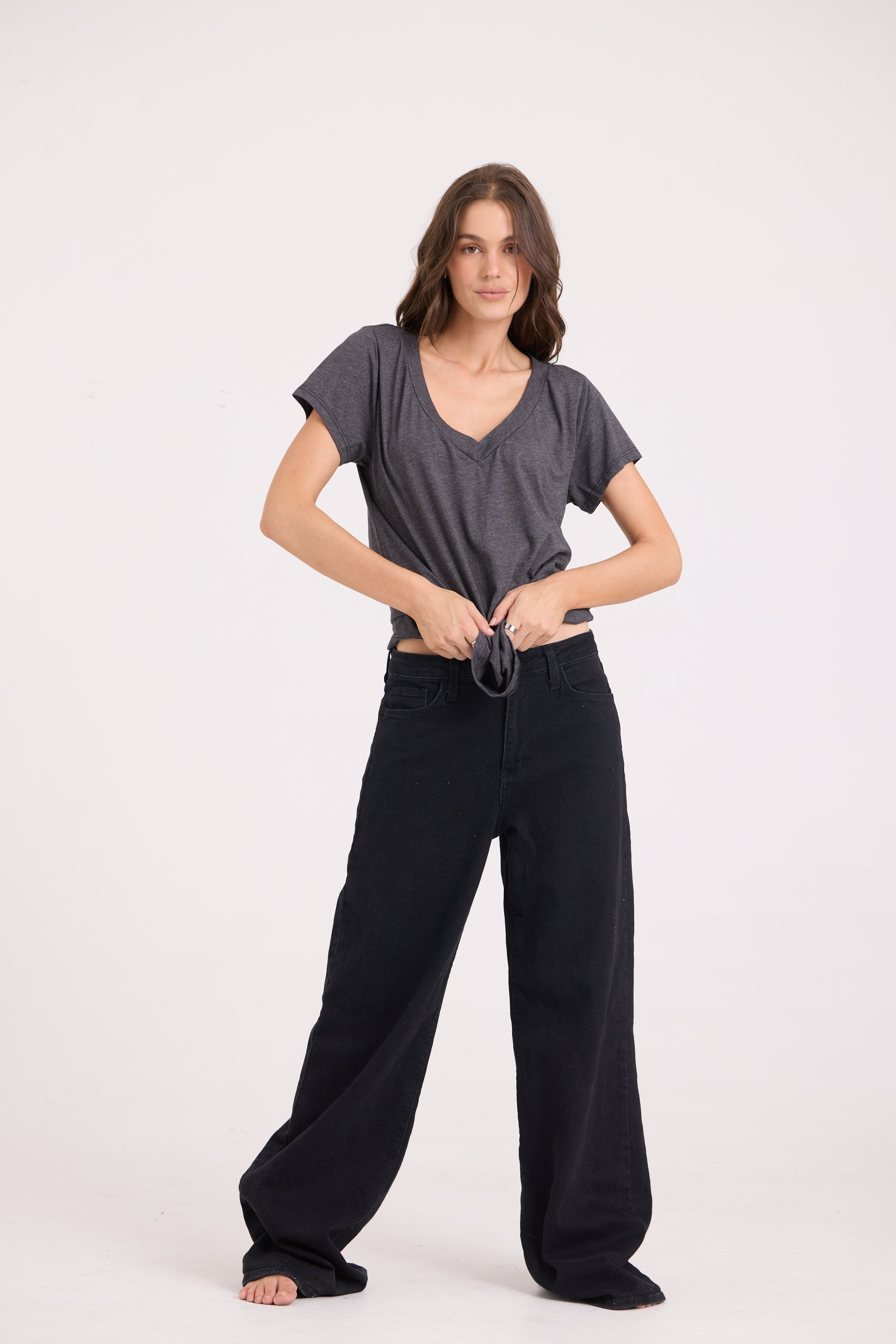 LOW V NECK BOYFRIEND TEE