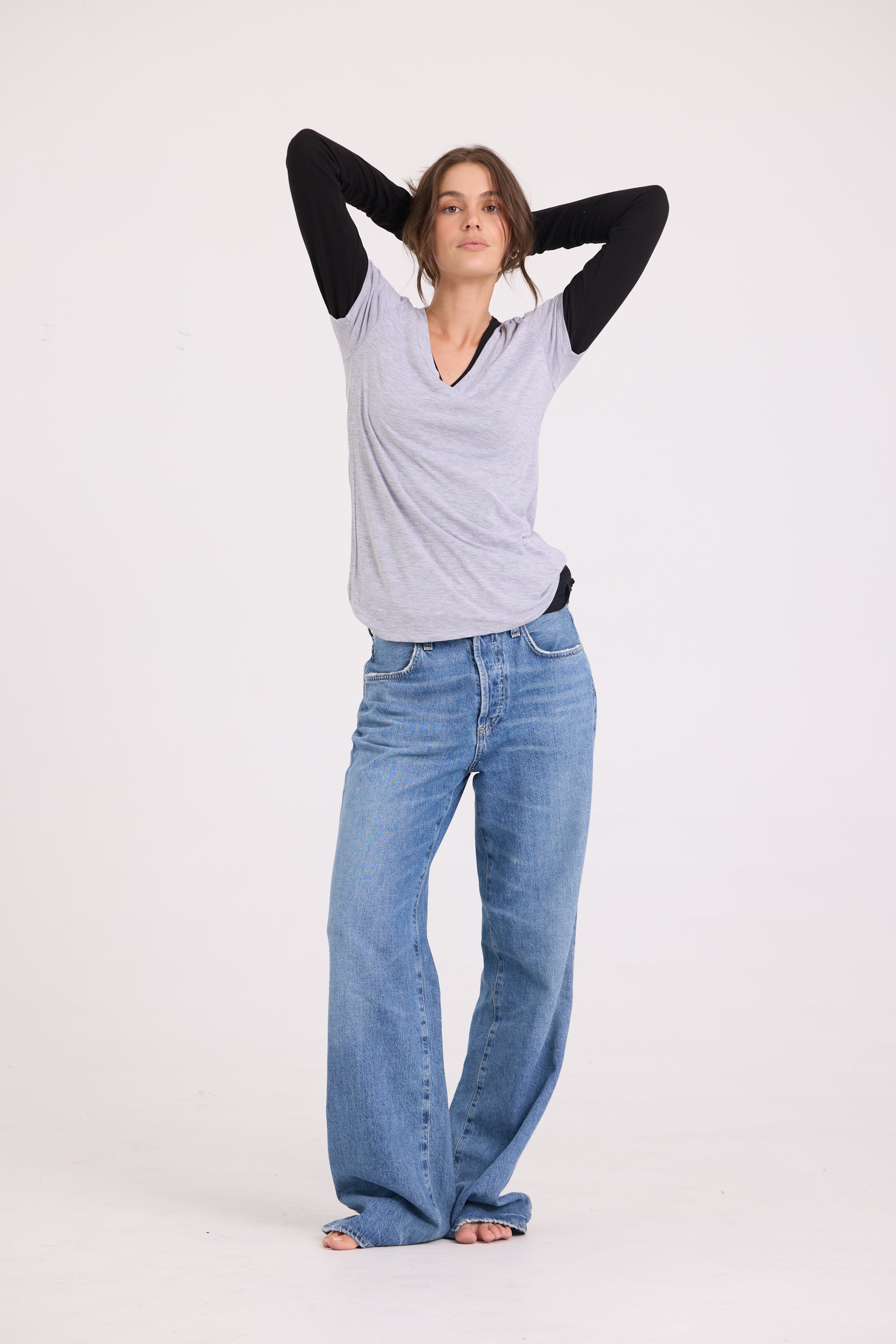 LOW V NECK BOYFRIEND TEE