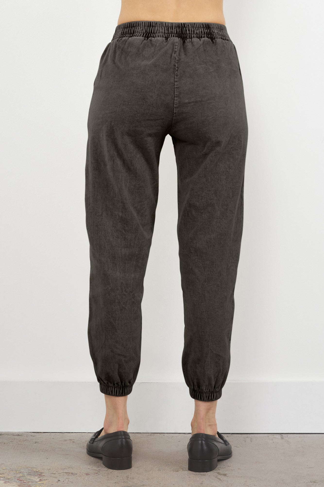 EVERETT CORDUROY JOGGER