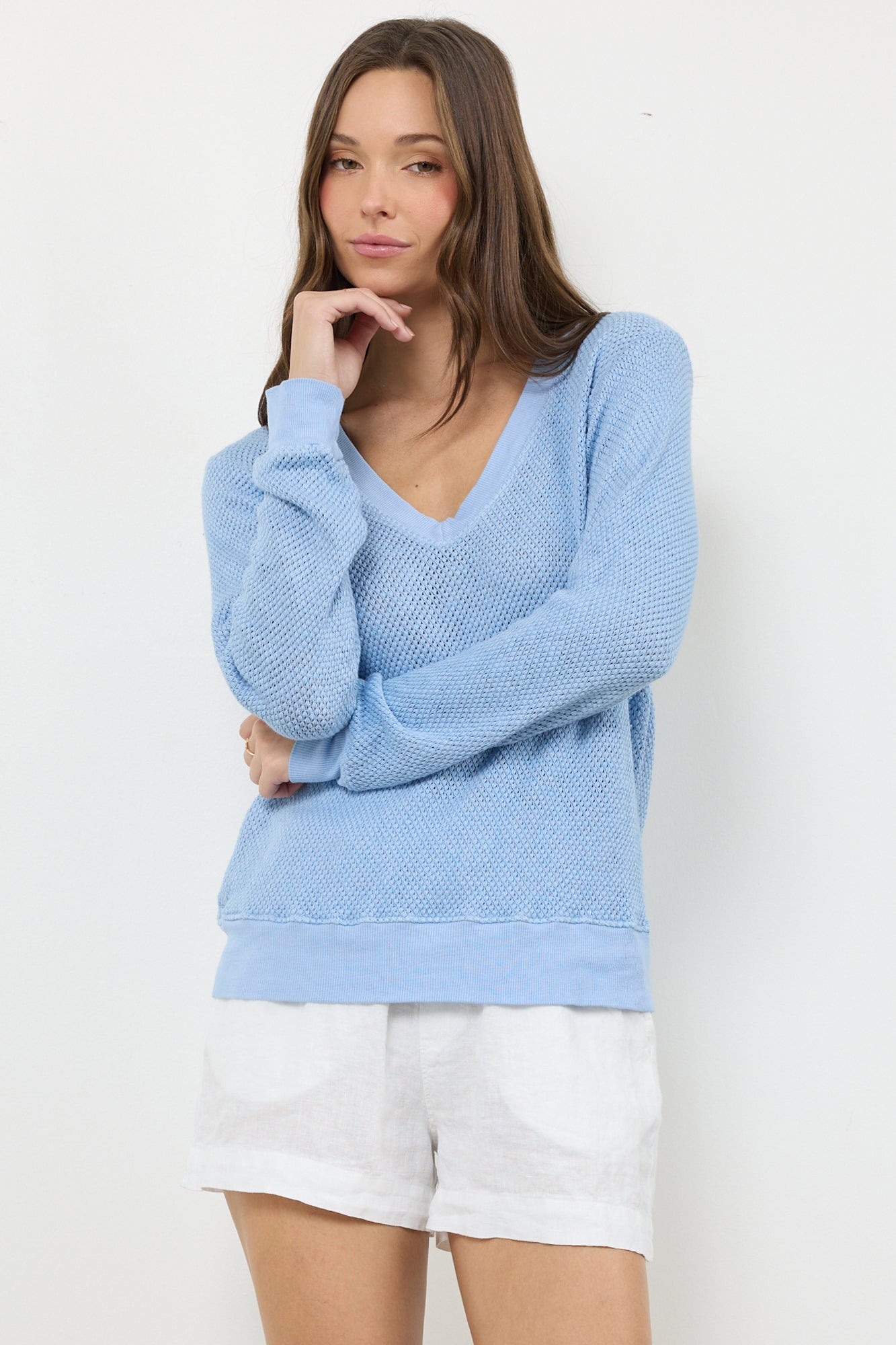 GABRIELLE V NECK PULLOVER