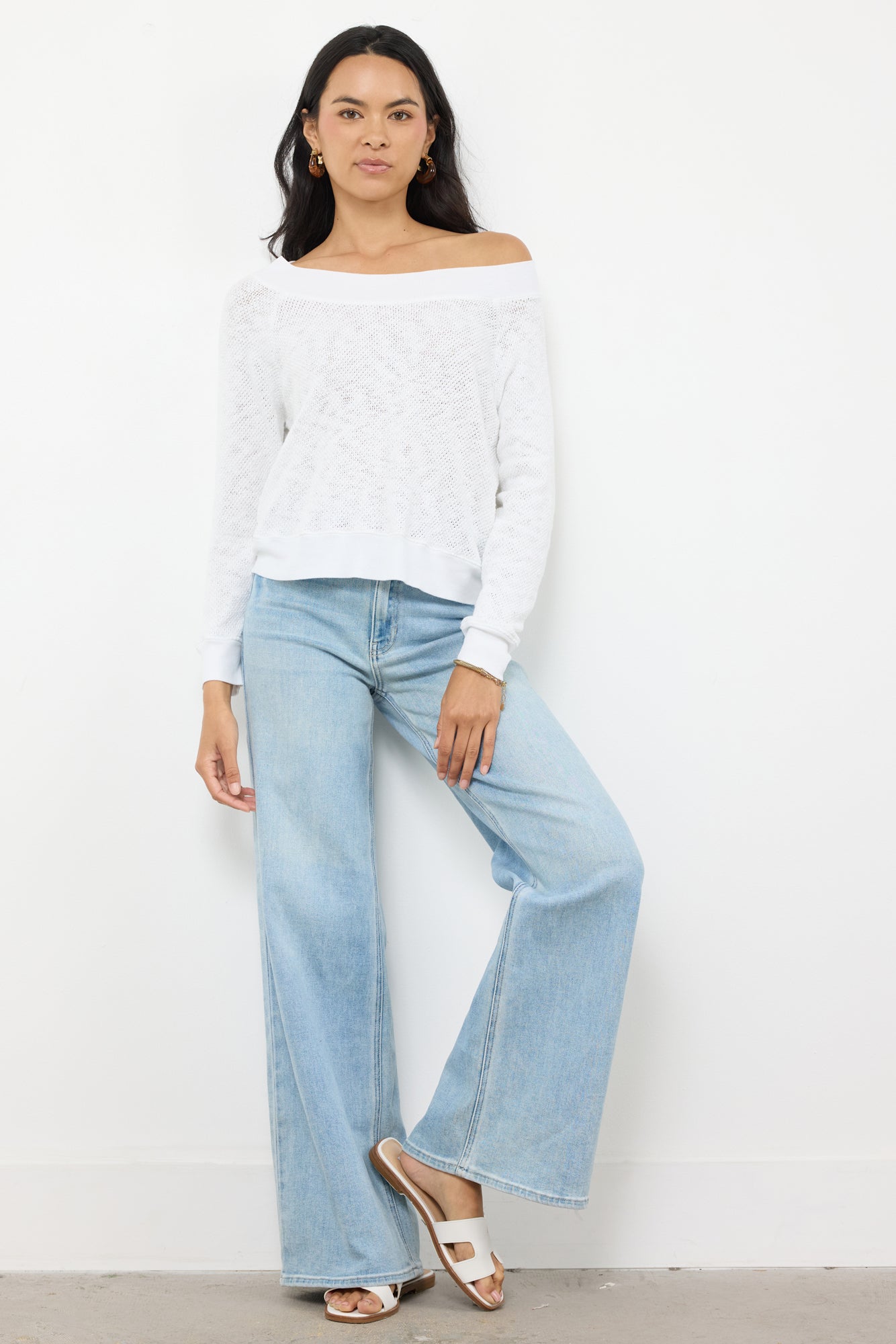 CAROL OFF SHOULDER PULLOVER