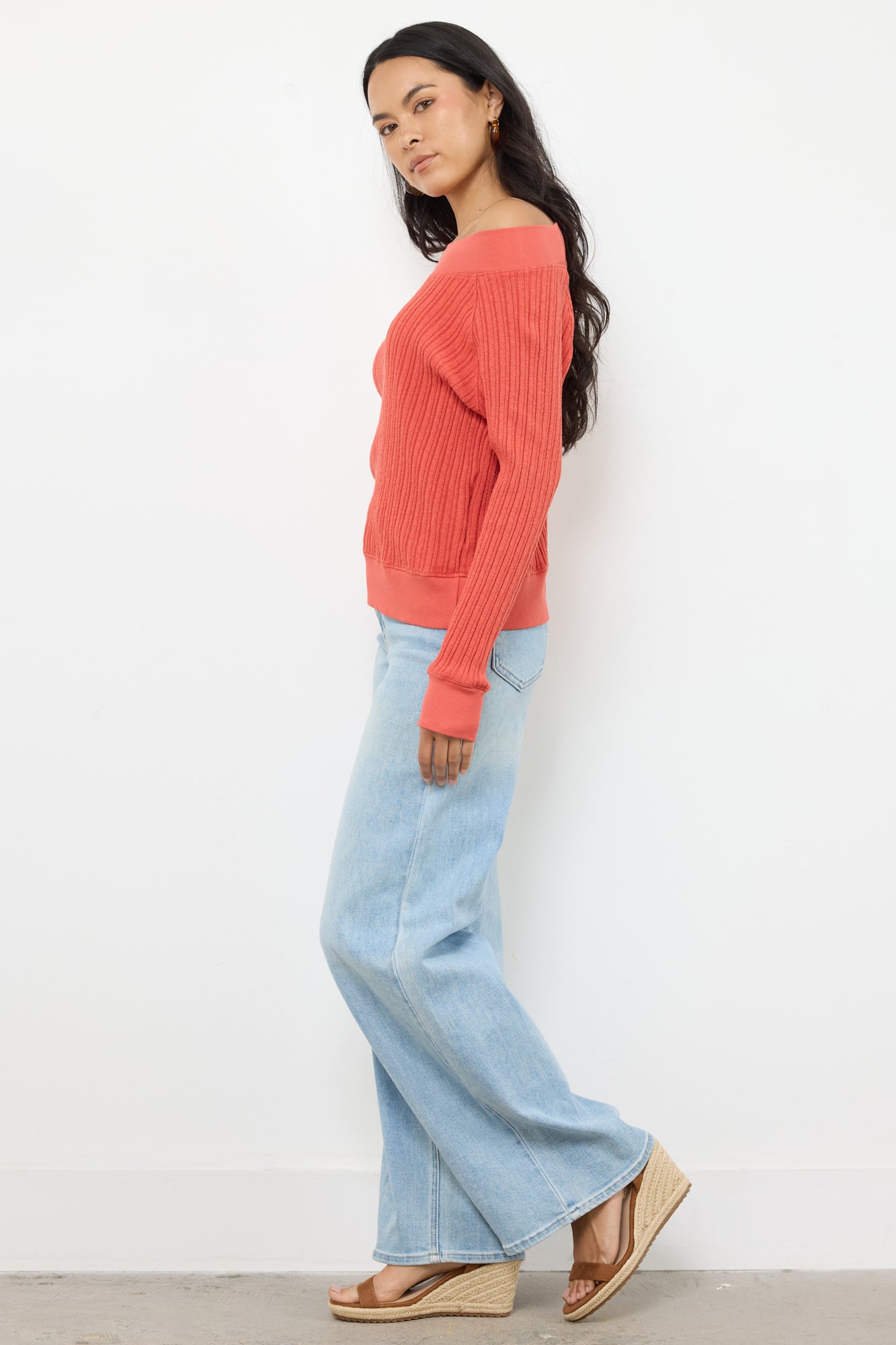 CAROL OFF SHOULDER VARIEGATED STRIPE PULLOVER