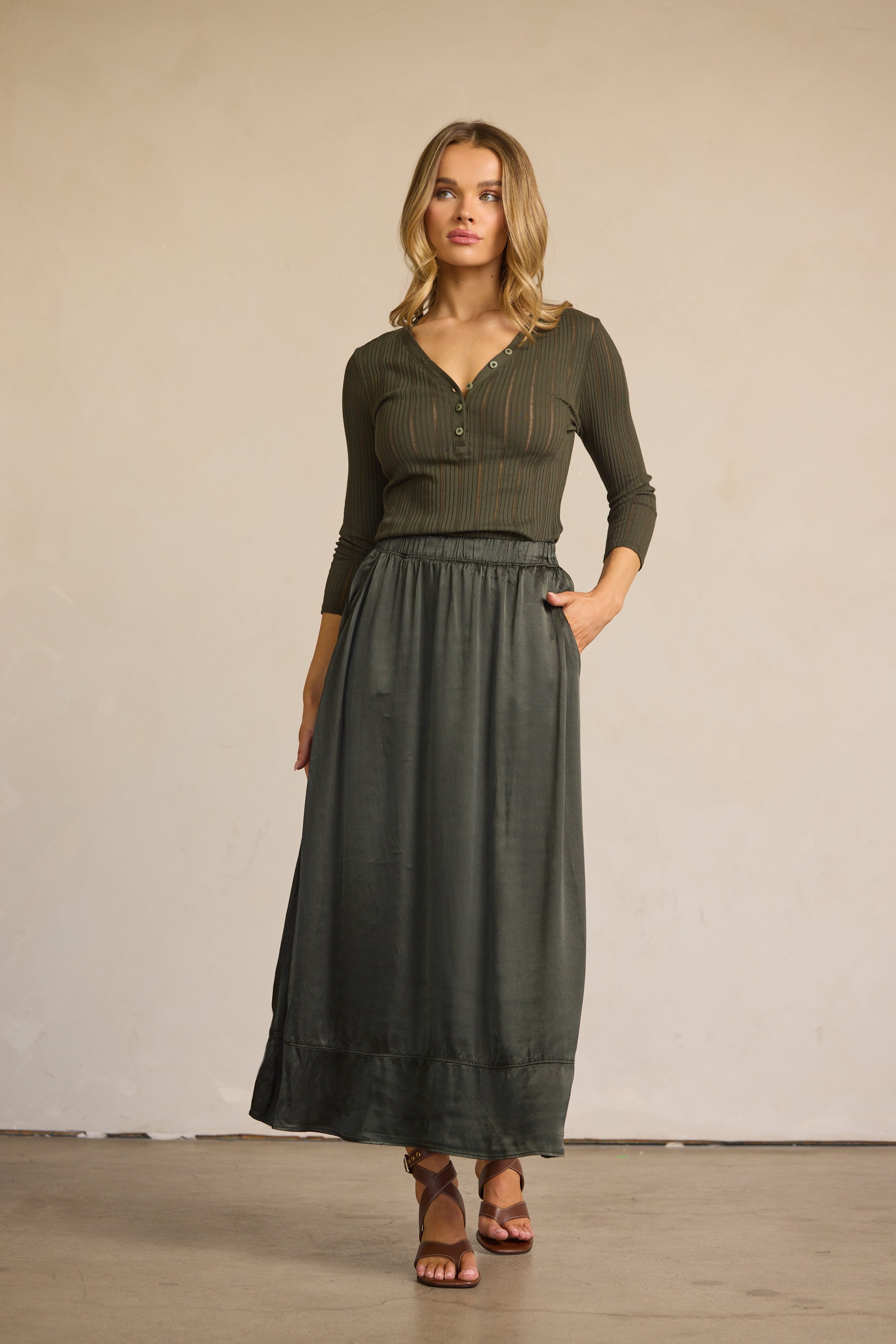 CALLA SILKY SKIRT