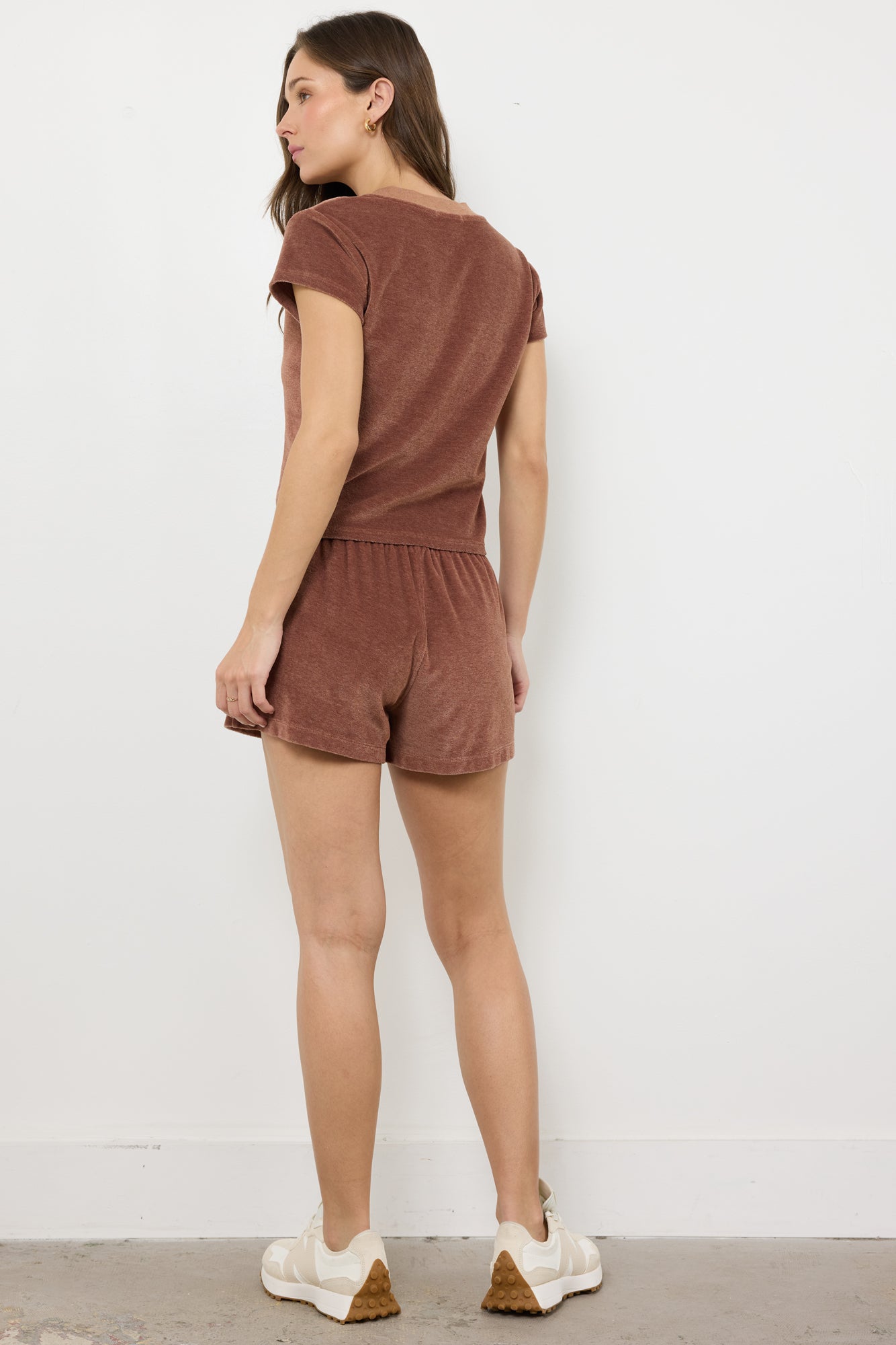 SURI DEEP “V” CAP SLEEVE VELOUR TEE