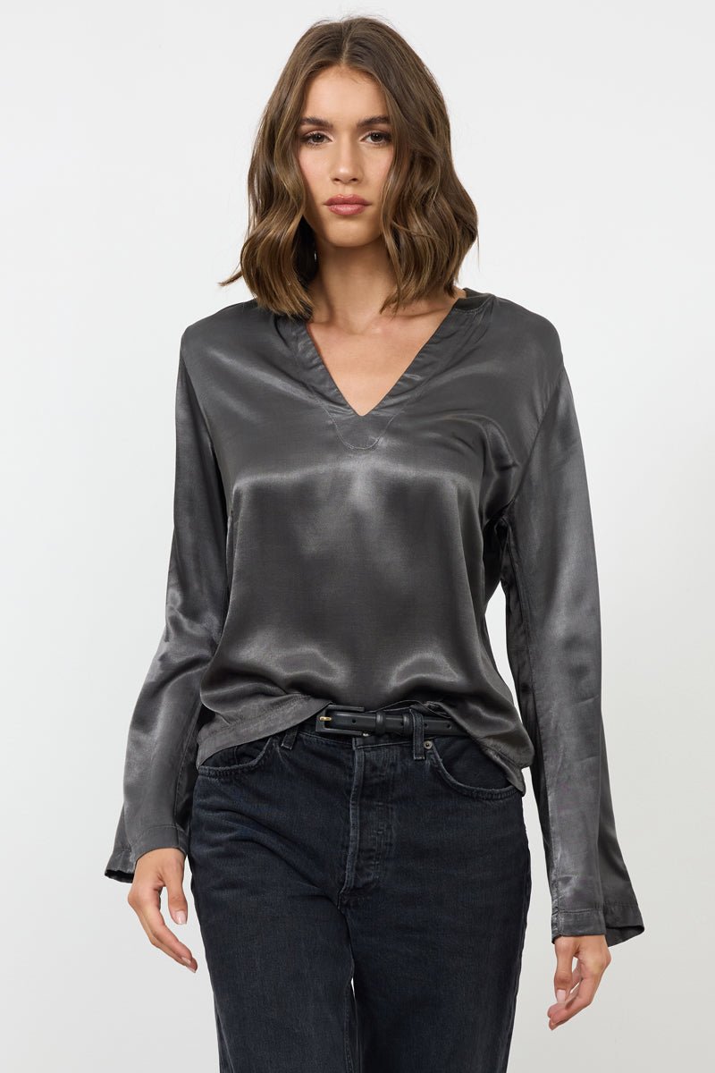 DAPHNE SILKY SPLIT NECK BELL SLEEVE TOP