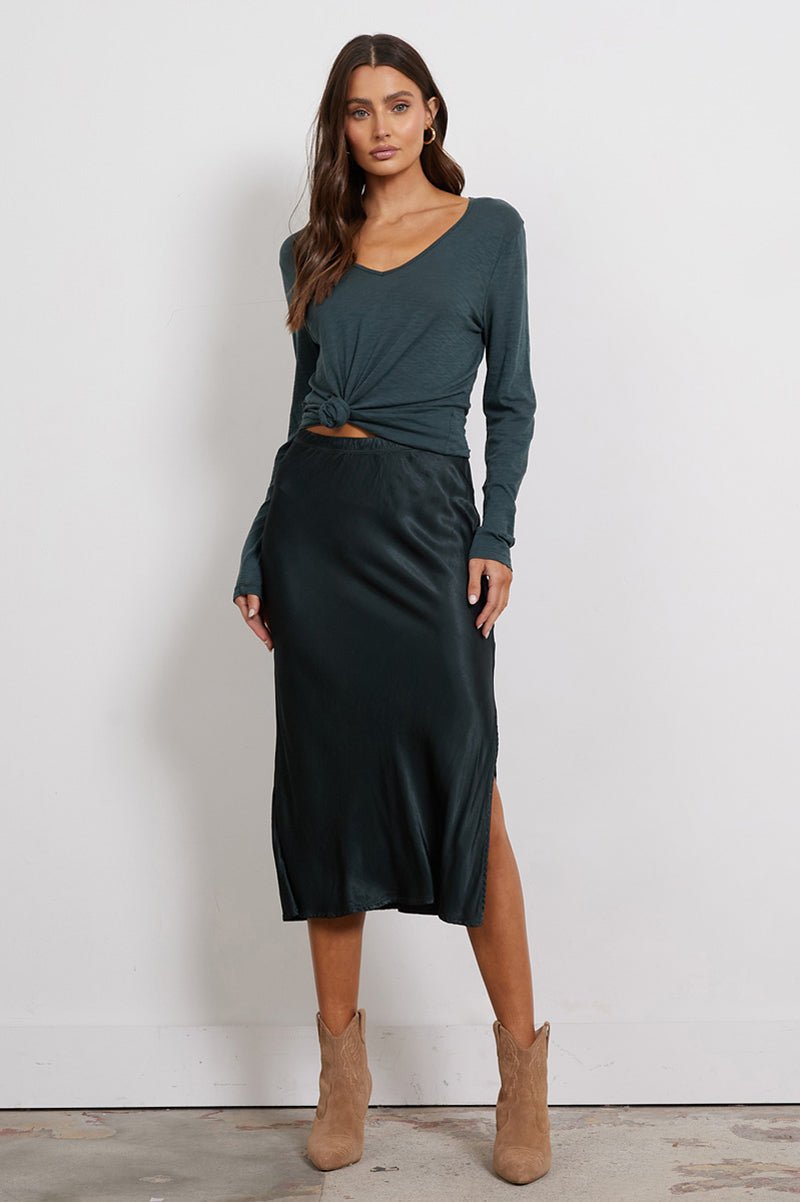 DORIT SILKY SLIP SKIRT