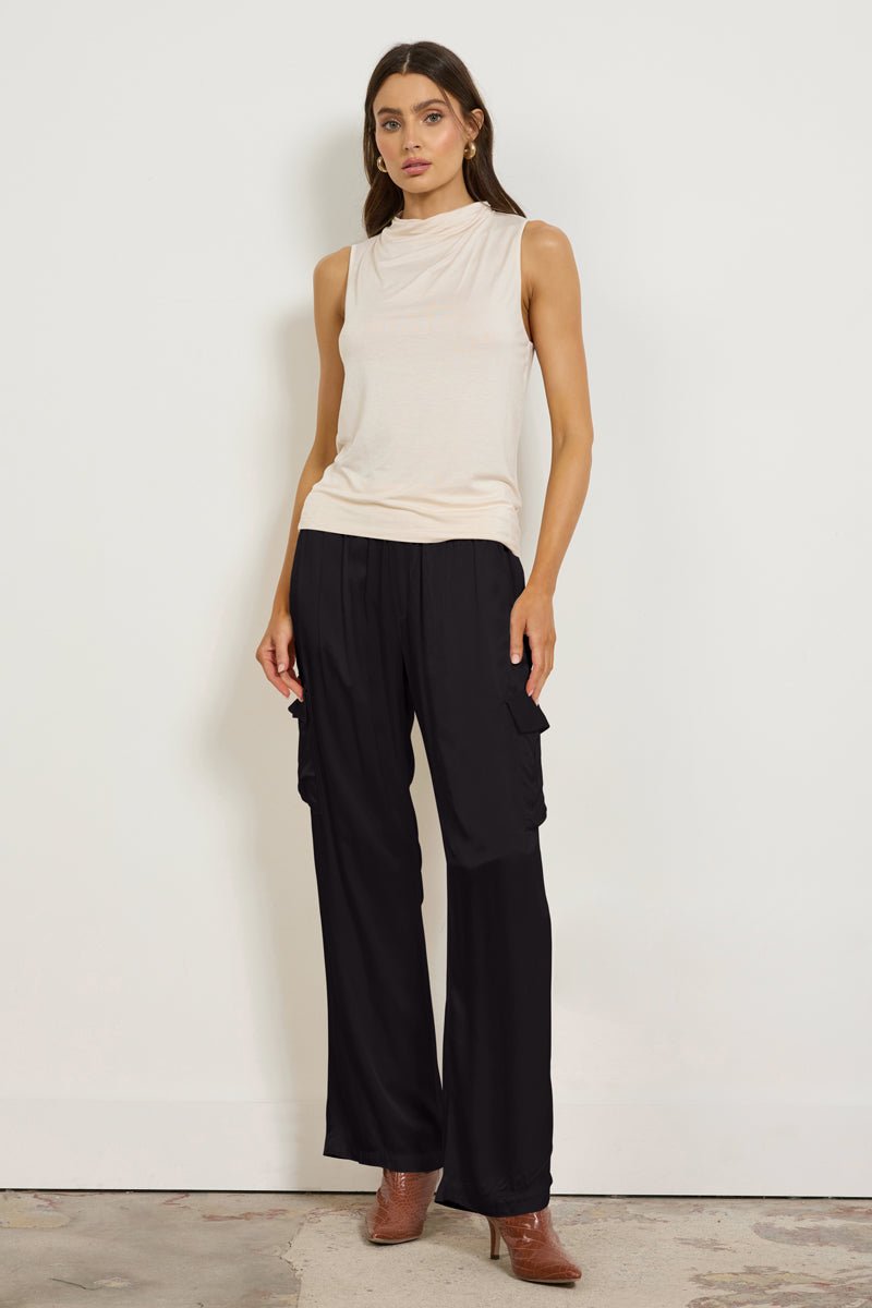 WIDE SILKY CARGO LONG PANT