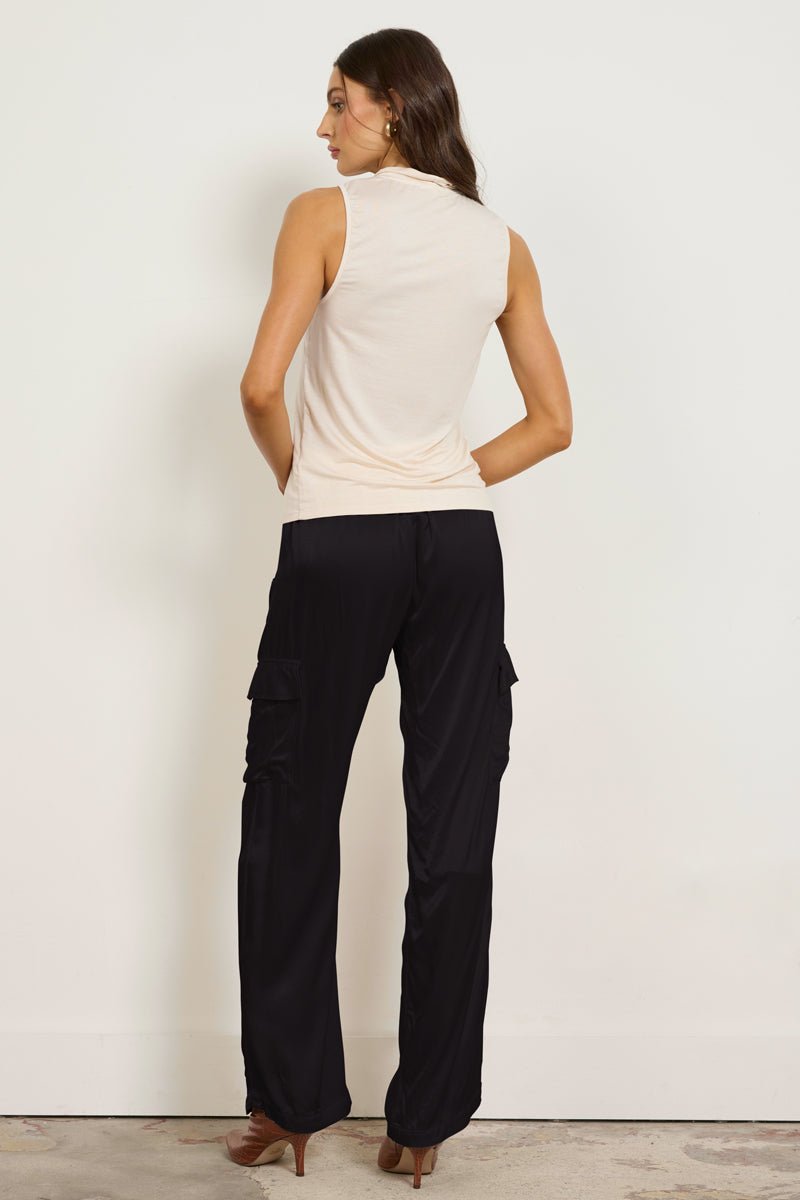 WIDE SILKY CARGO LONG PANT