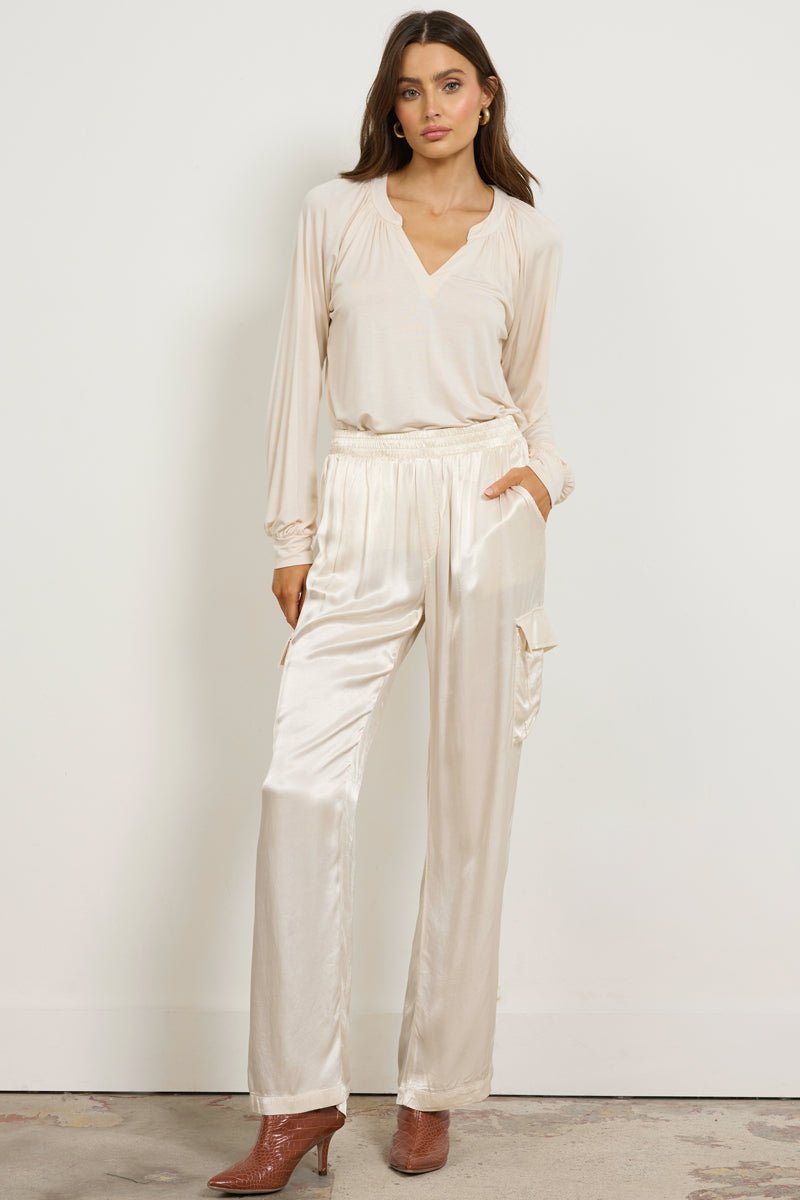 WIDE SILKY CARGO LONG PANT