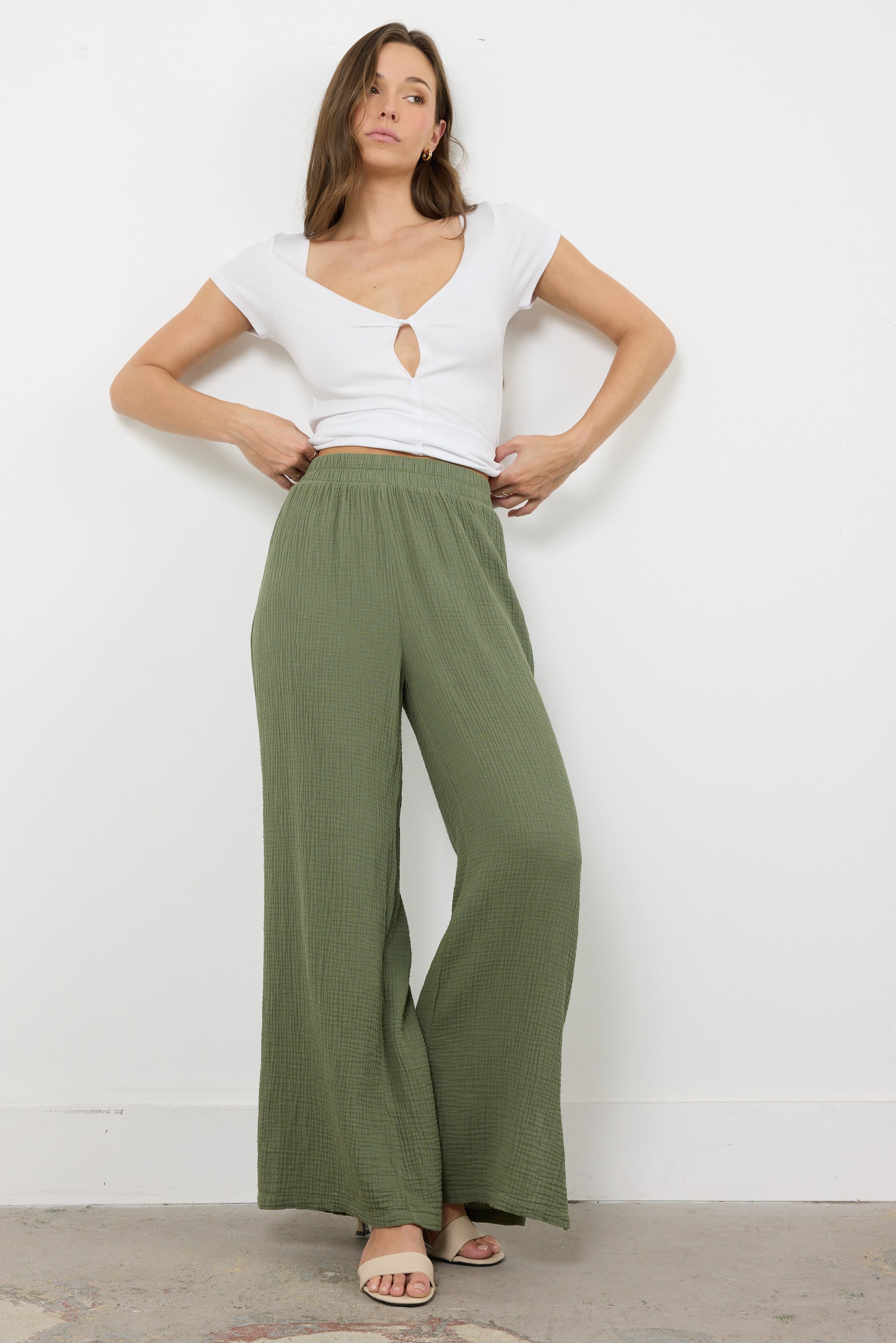 BREEZY GAUZE PANT WITH SIDE SLIT