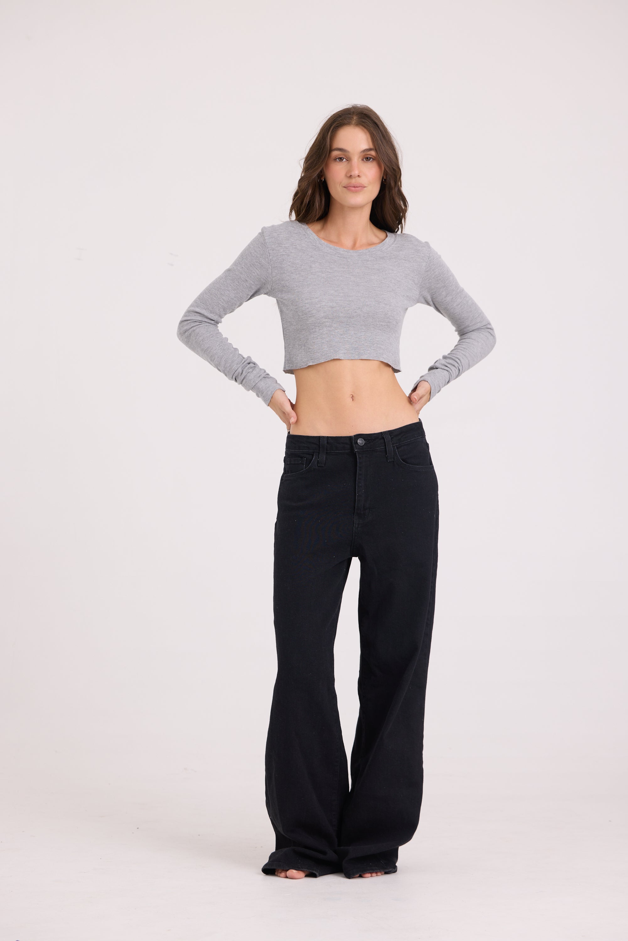 CLASSIC LONG SLEEVE WAFFLE KNIT
