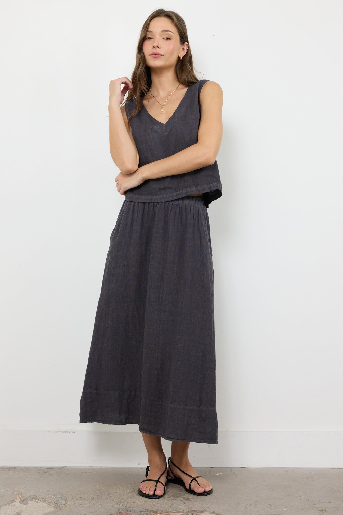 MAEVE V NECK LINEN MUSCLE TANK