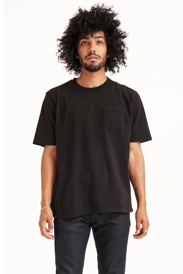 ECHO PARK TEE W/ POCKET- BLACK