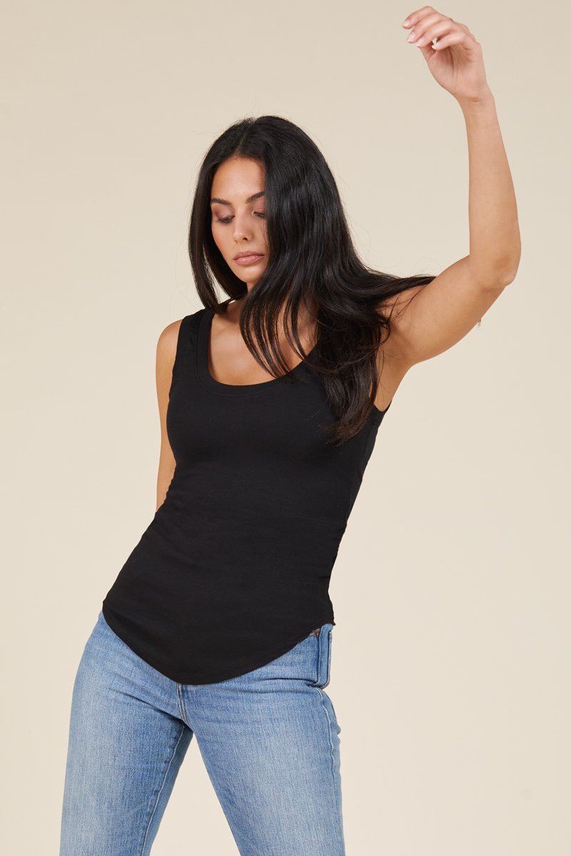easy black tank in sustainable ribbed material
