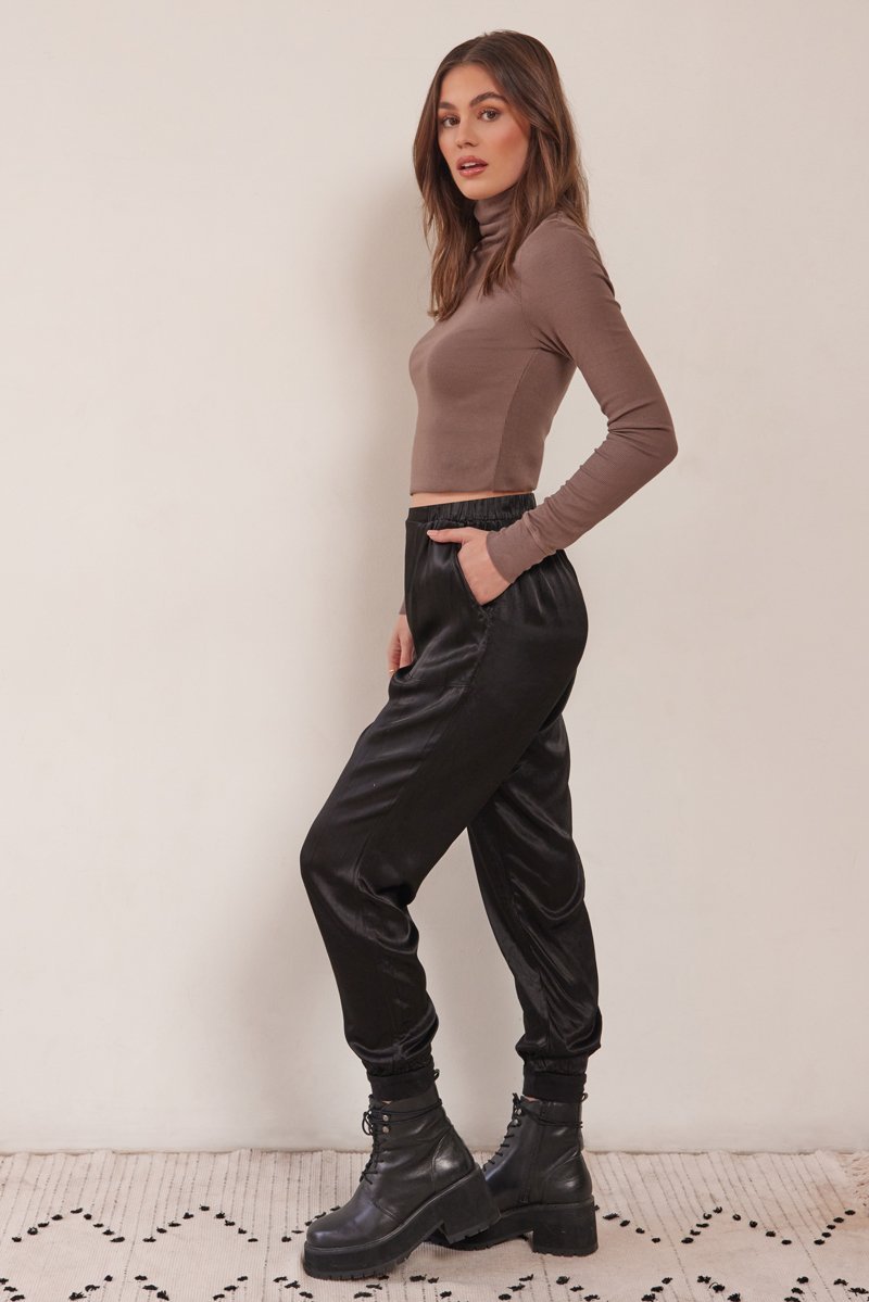 sustainable brown turtleneck for women