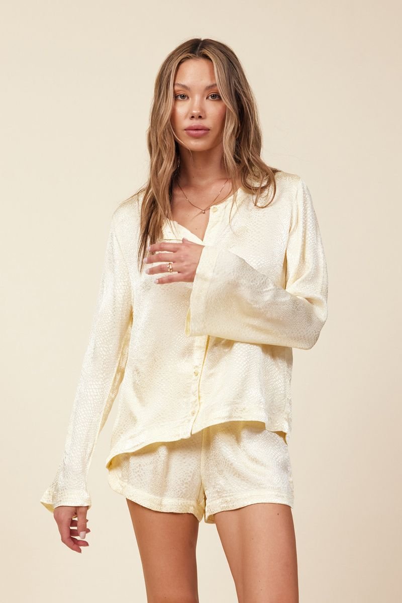 silky cardigan and short set in light yellow jacquard